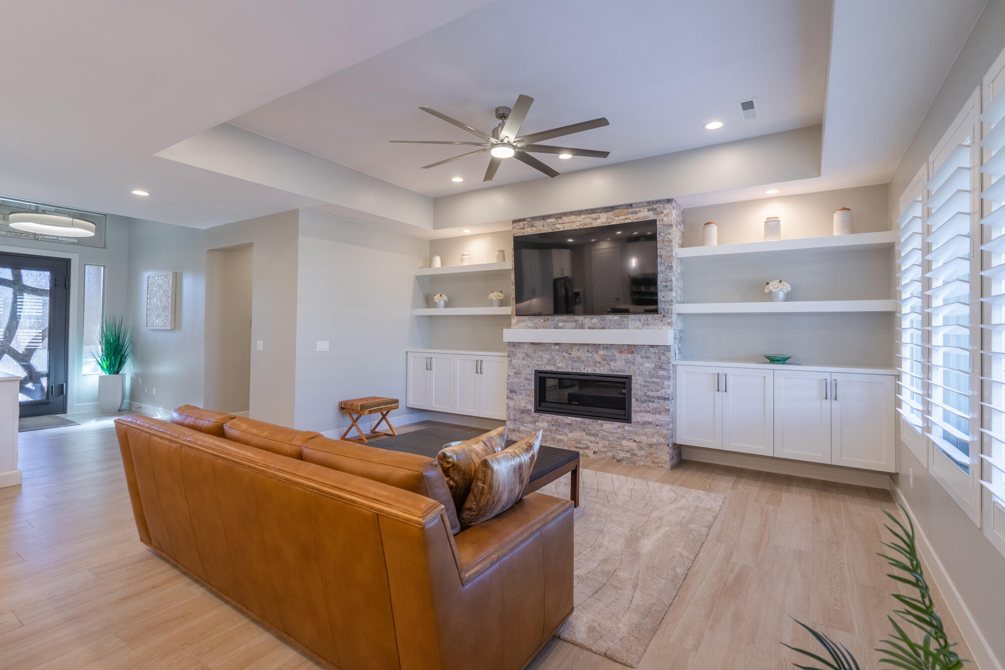 MOJAVE MESA - Residential