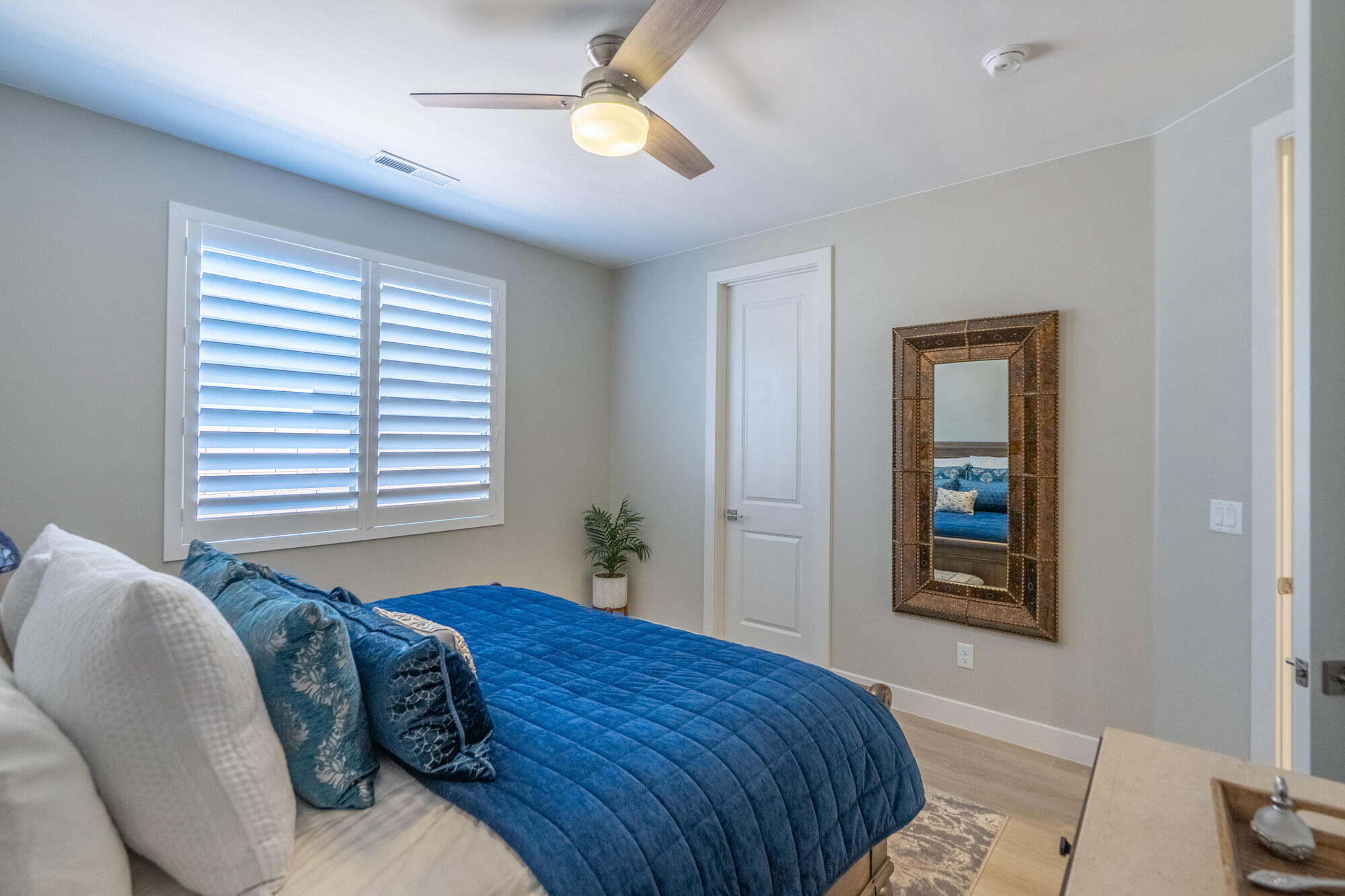 MOJAVE MESA - Residential