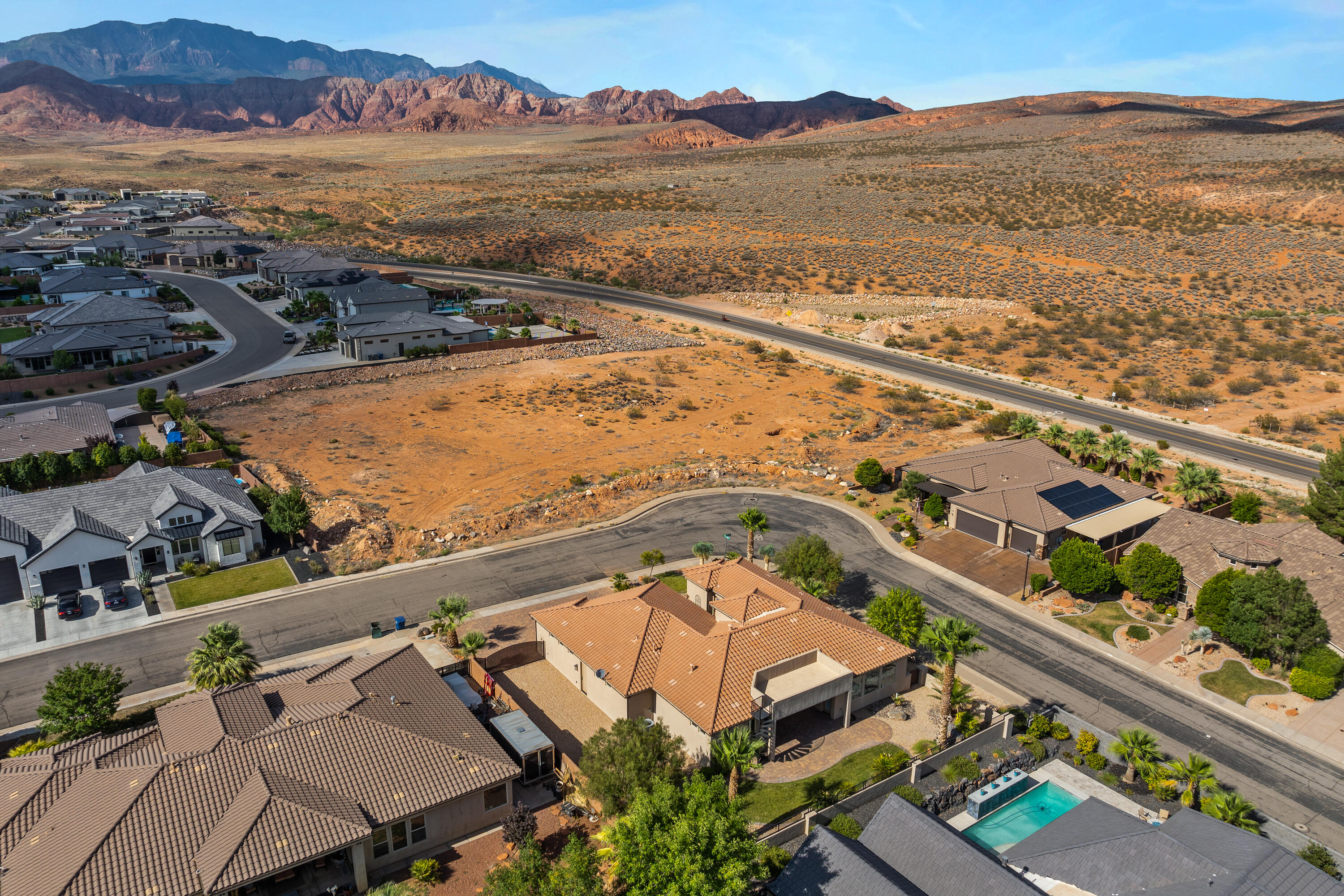 LAST SUN AT GREEN SPRINGS - Residential