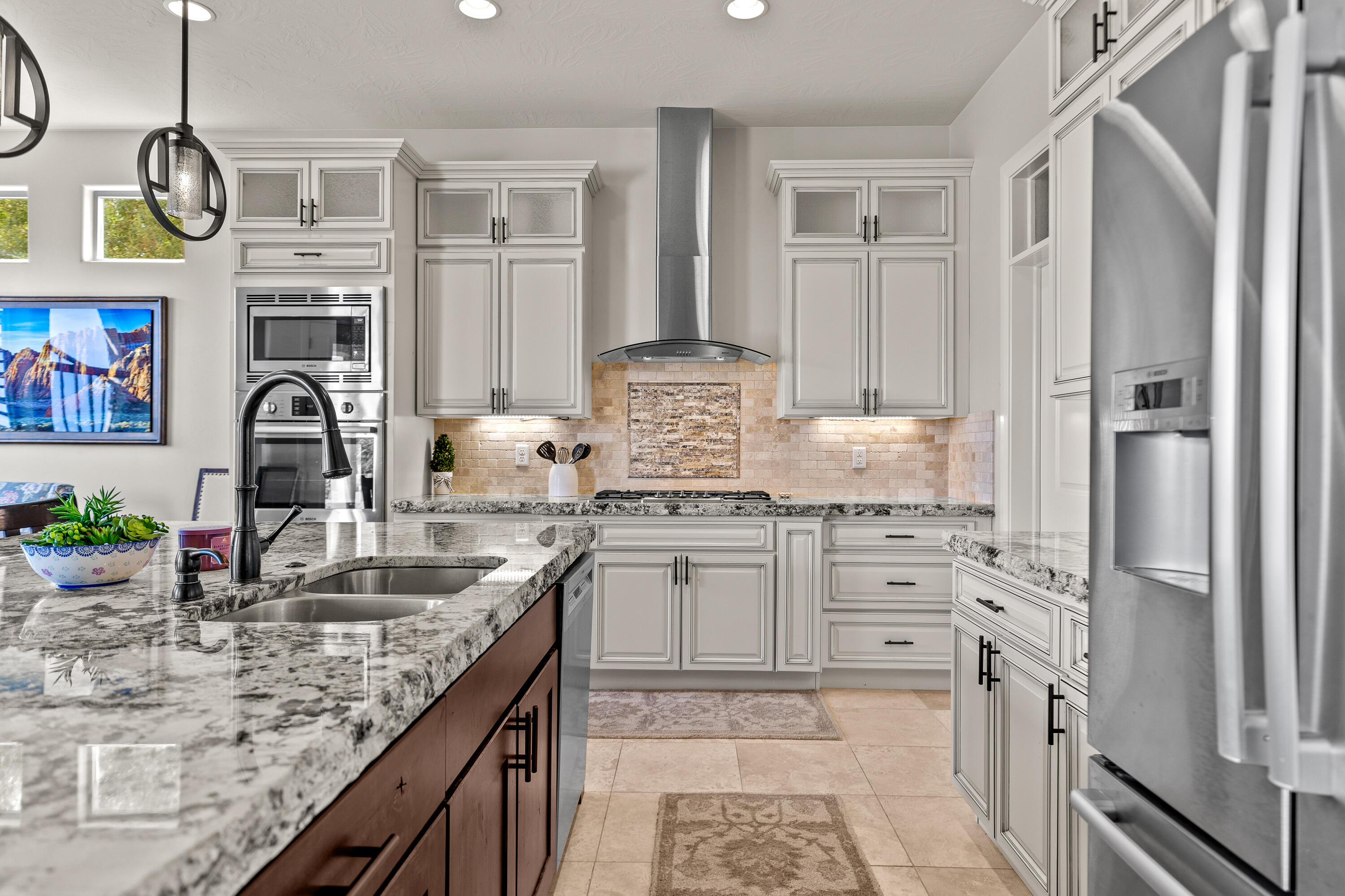 LAST SUN AT GREEN SPRINGS - Residential