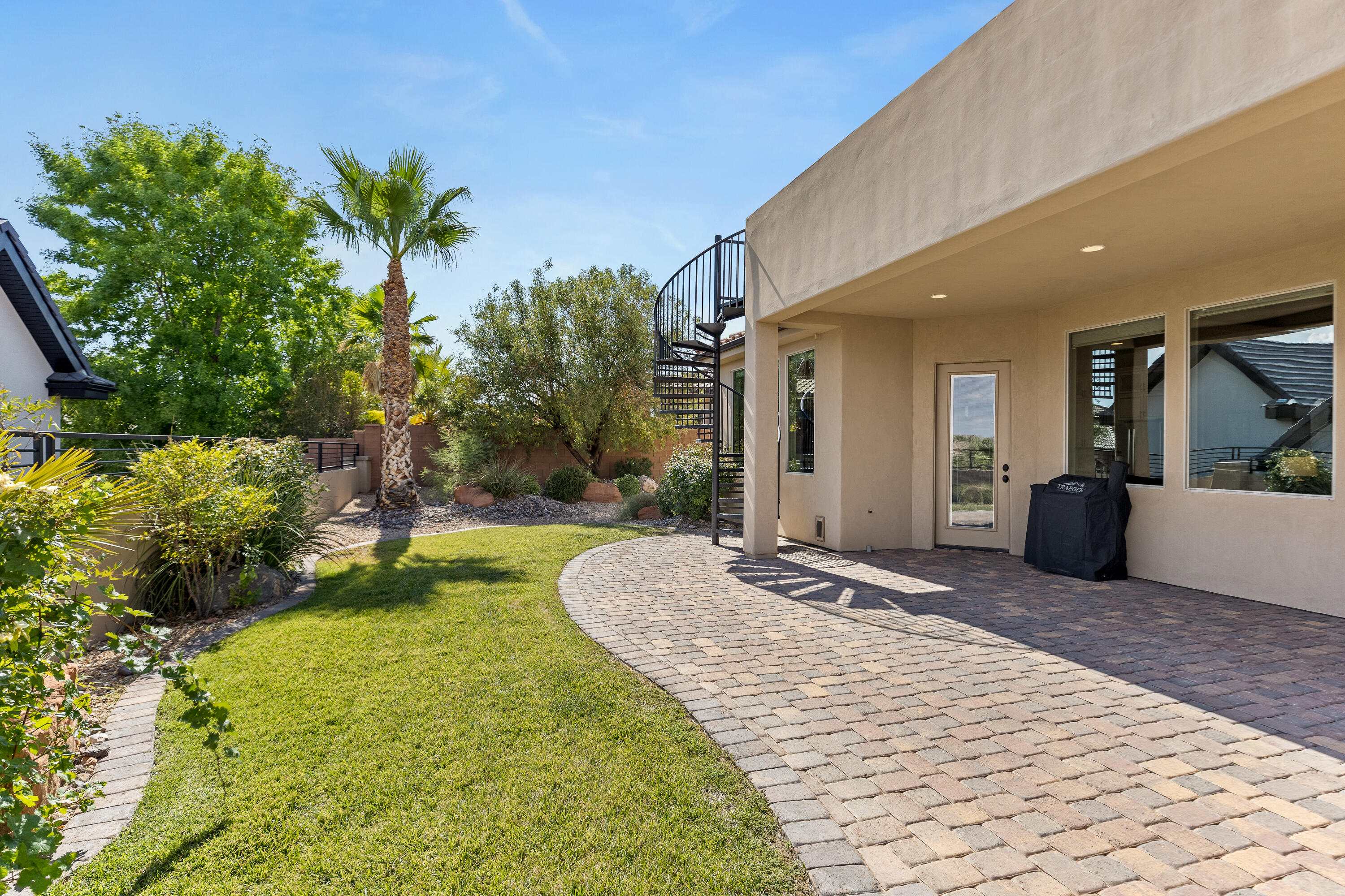 LAST SUN AT GREEN SPRINGS - Residential