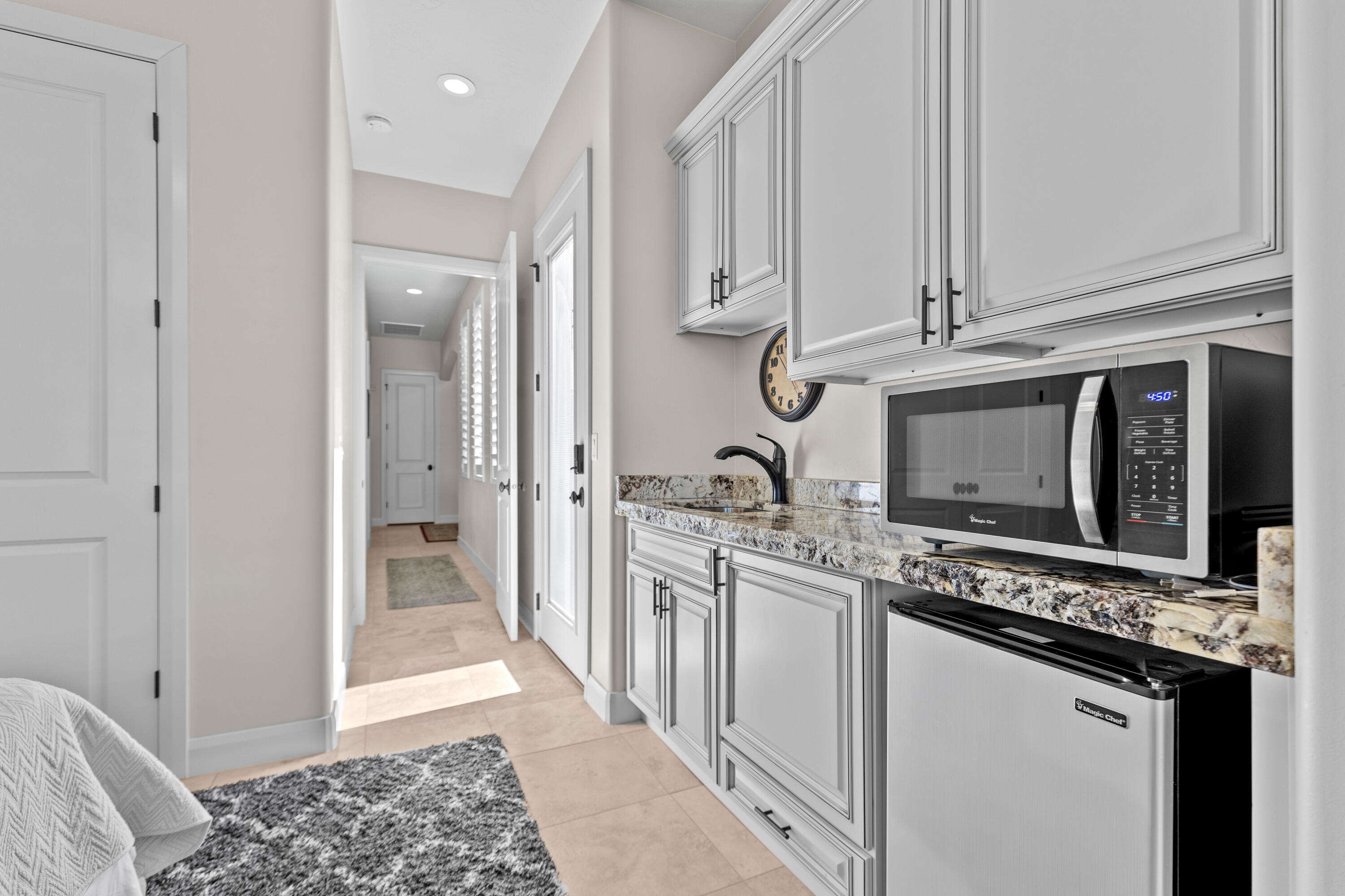 LAST SUN AT GREEN SPRINGS - Residential