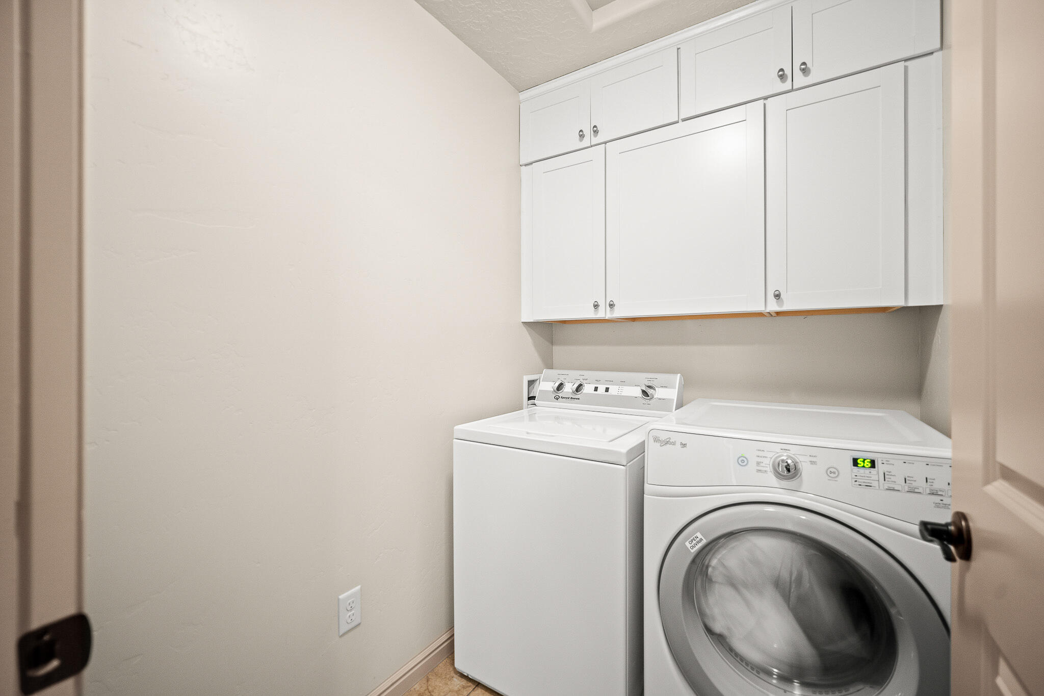 MILLCREEK SPRINGS TOWNHOMES - Residential