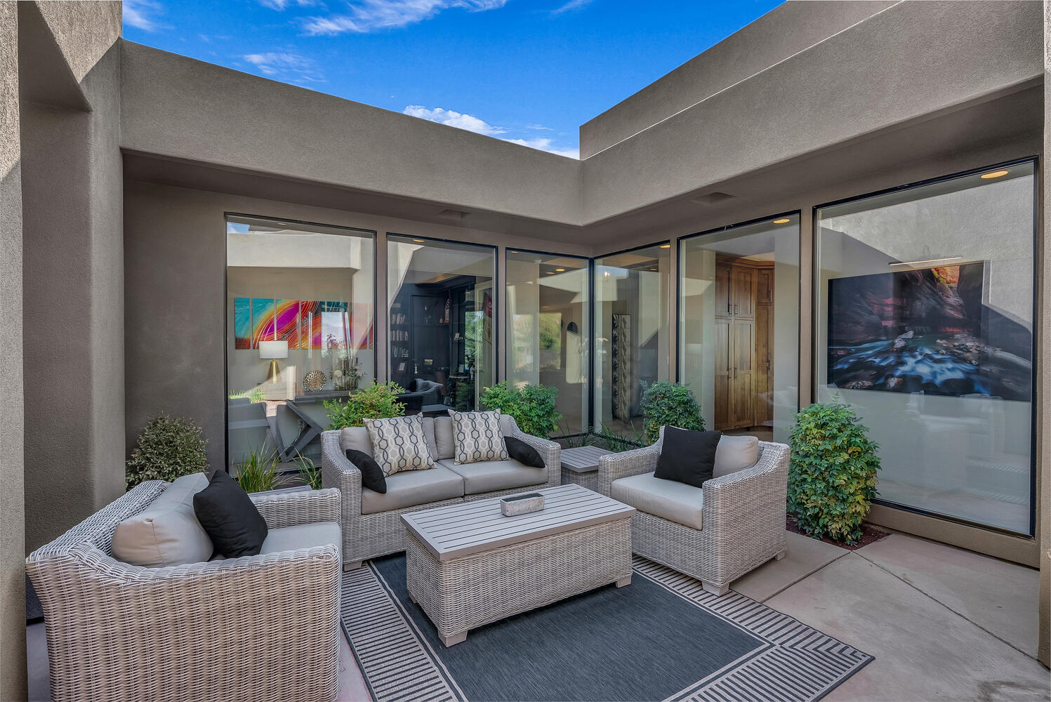 VISTAS AT ENTRADA - Residential