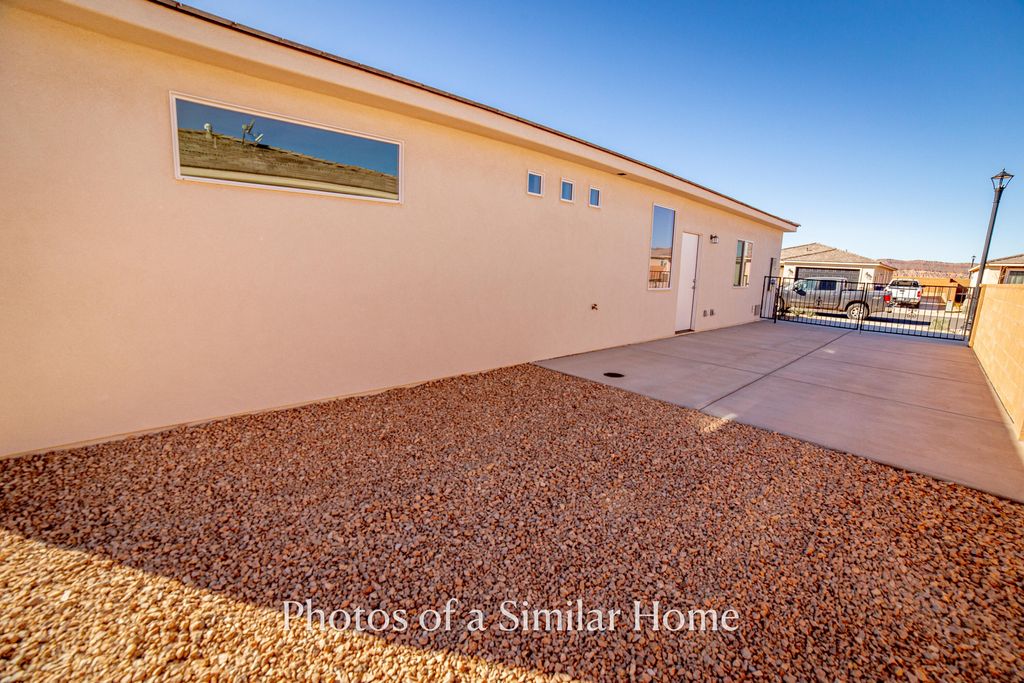 Photo of 508 N 3010 W, Hurricane, UT 84737 (MLS # 26-270883)