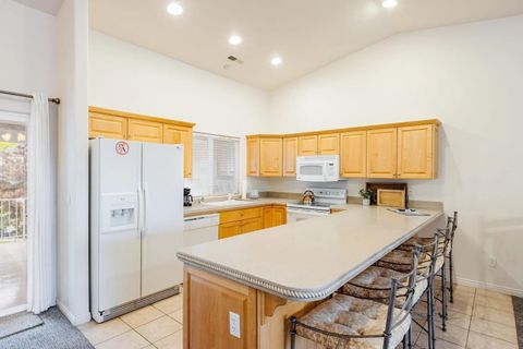 Tiny photo for 1845 W Canyon View DR 1017 #1017, Saint George, UT 84770 (MLS # 26-271399)