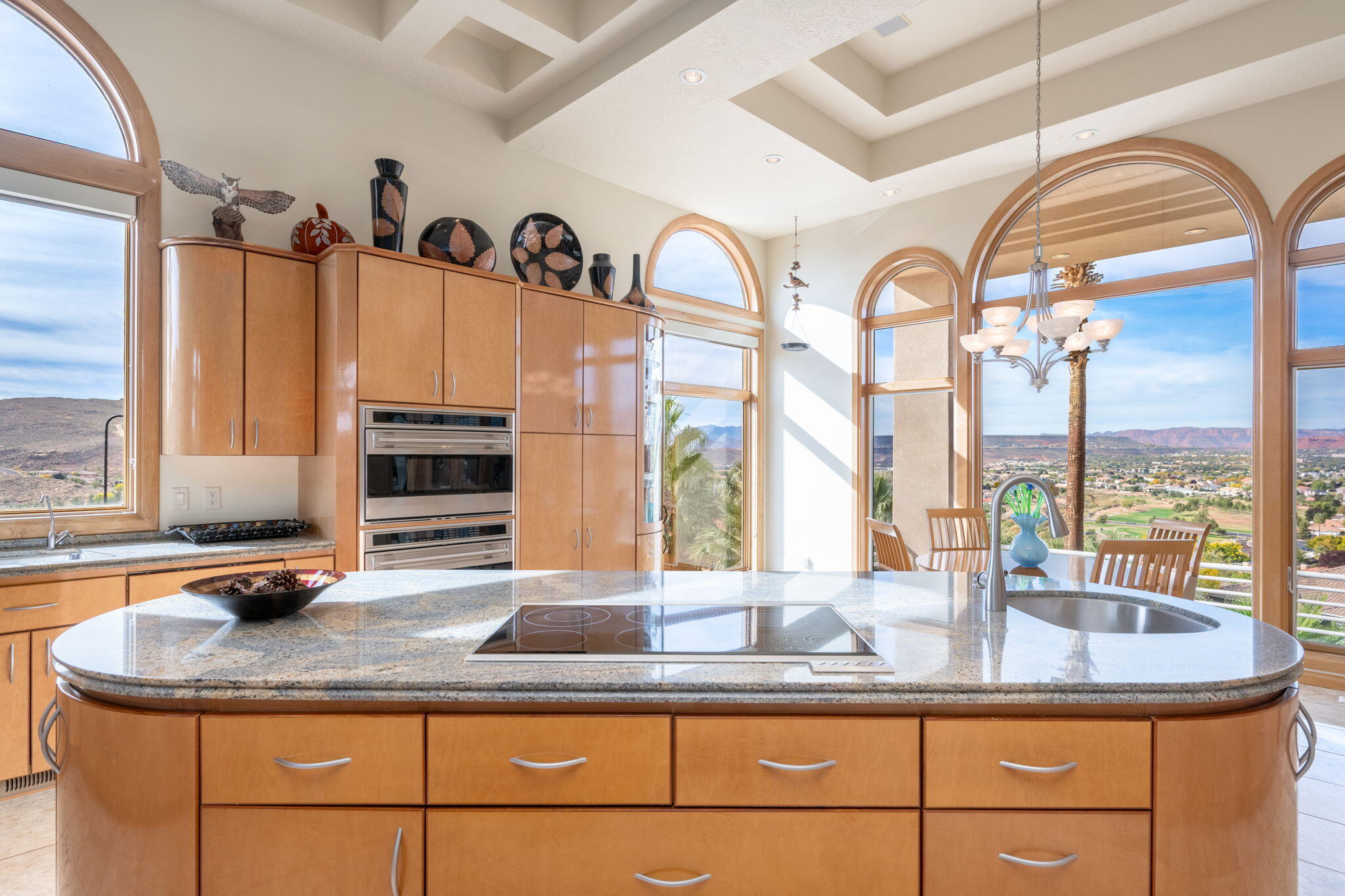 FALCON POINT - Residential