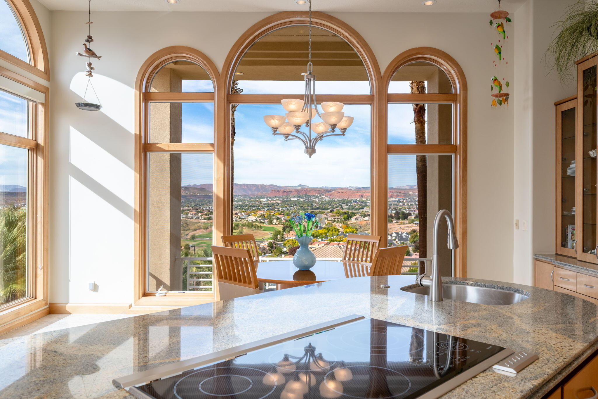 FALCON POINT - Residential