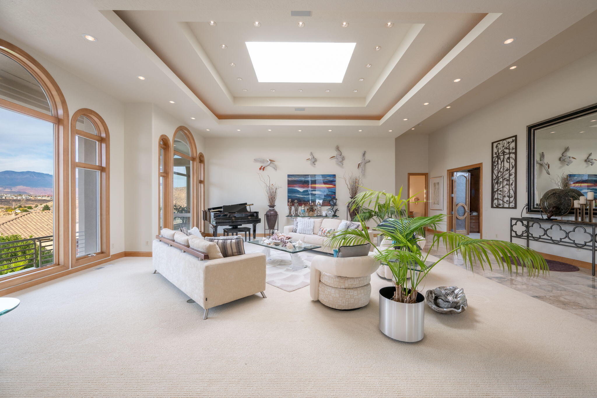 FALCON POINT - Residential