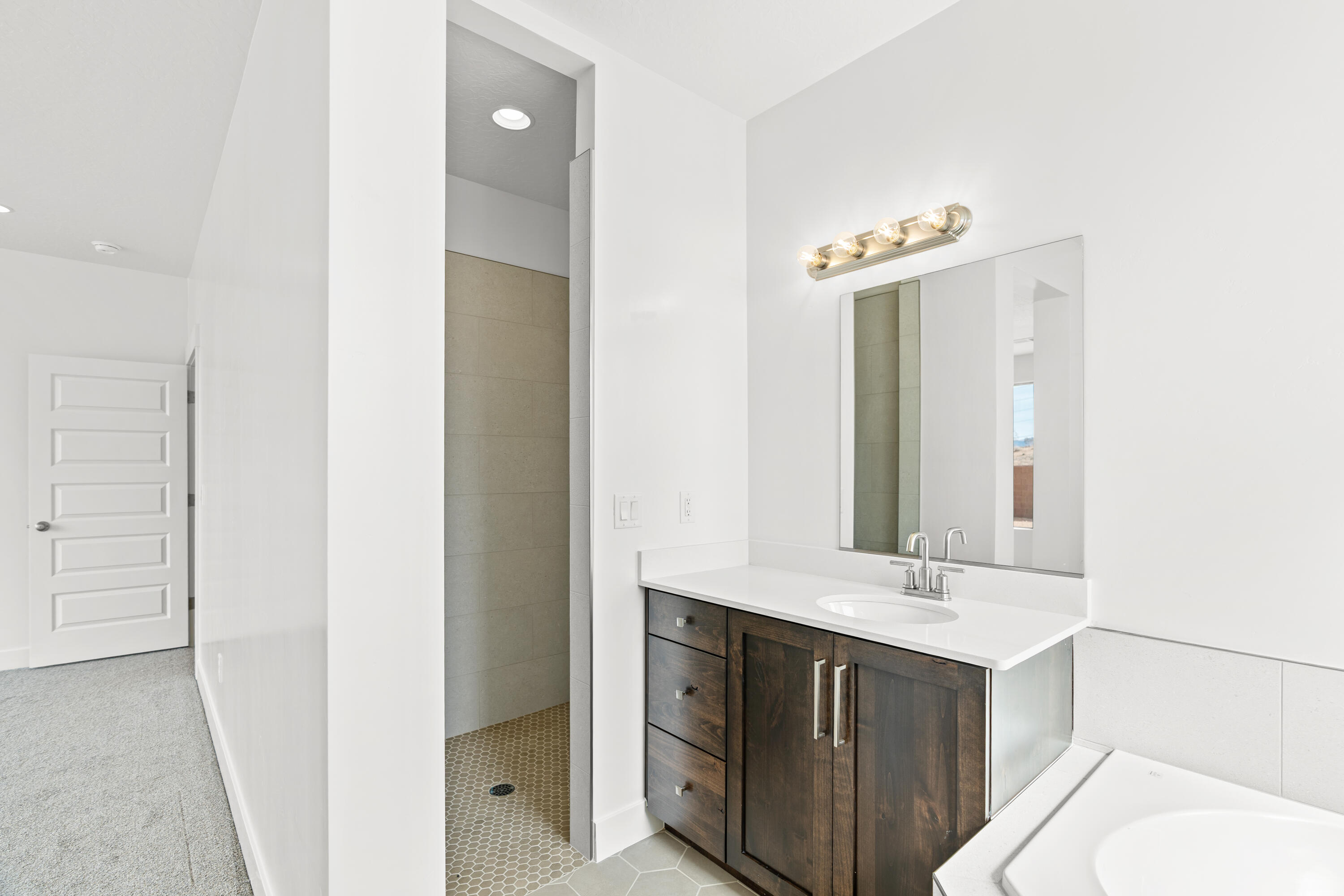 STRAWBERRY FIELDS ESTATES - Residential