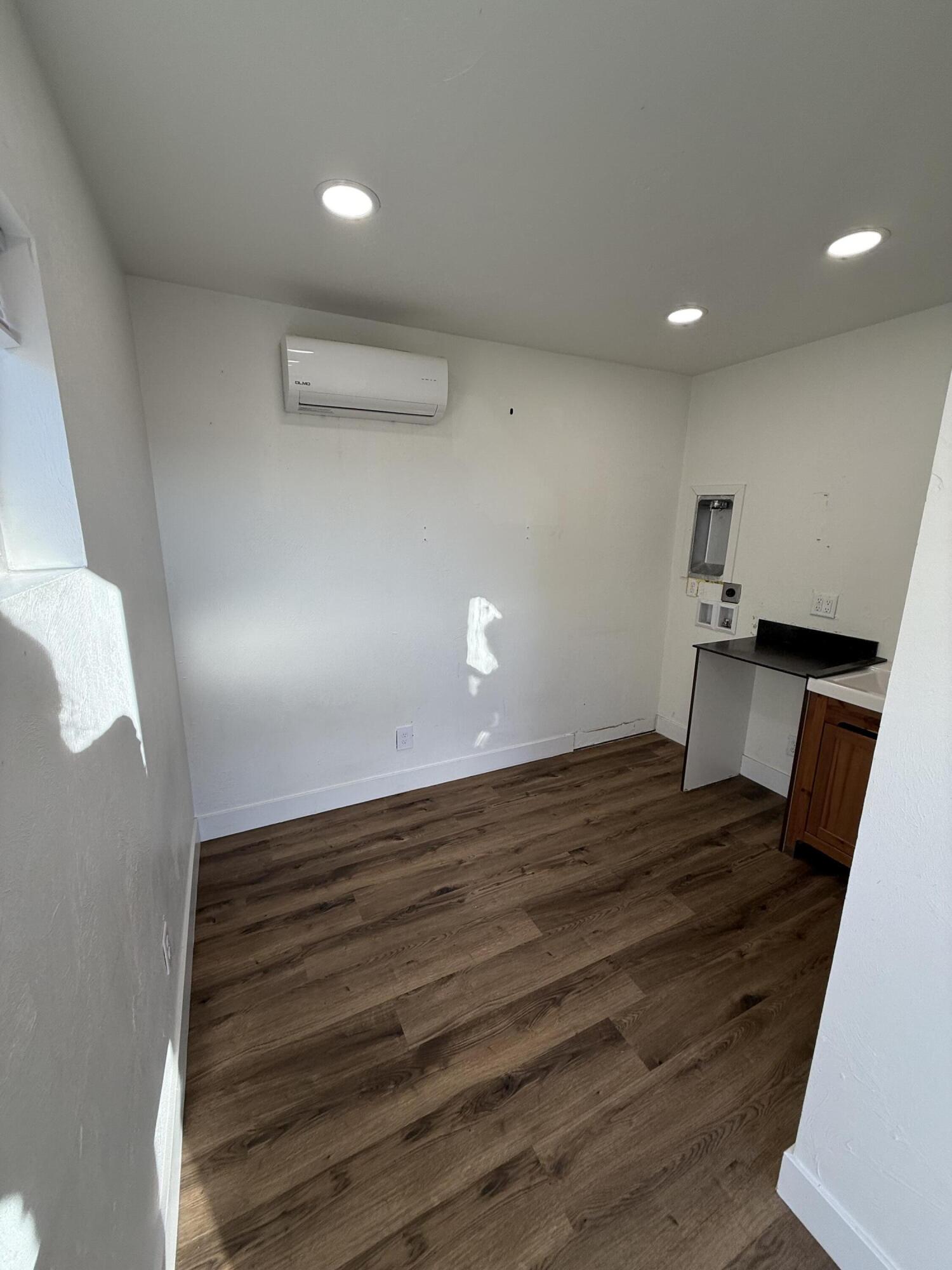 RACING RANCH MOBILE HM ESTATES - Residential