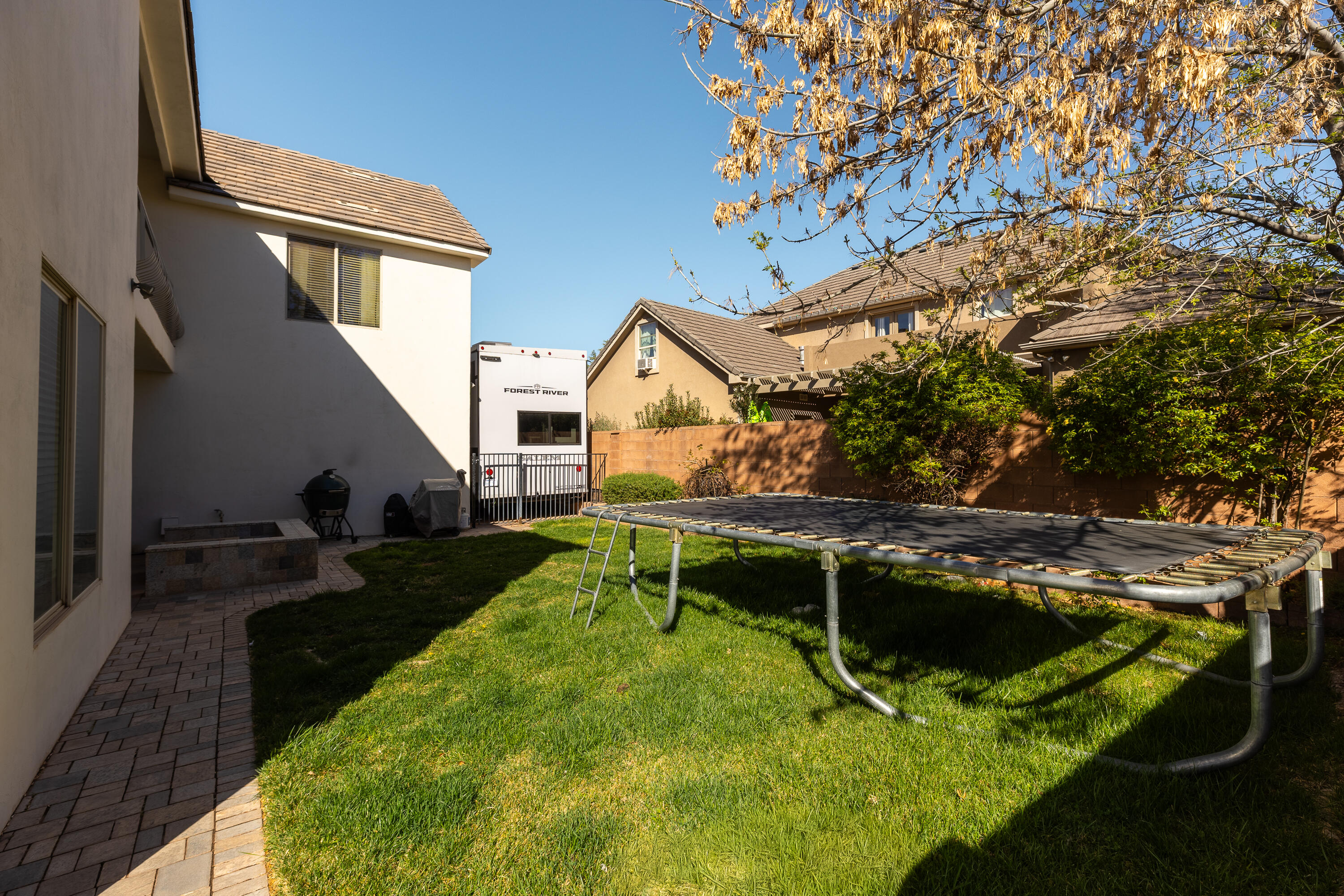 HERITAGE ESTATES - Residential