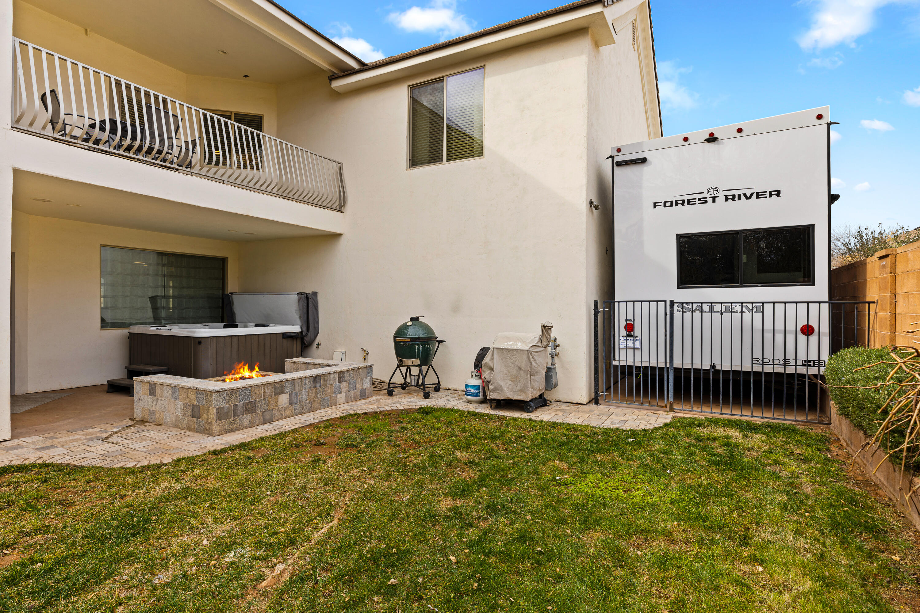 HERITAGE ESTATES - Residential