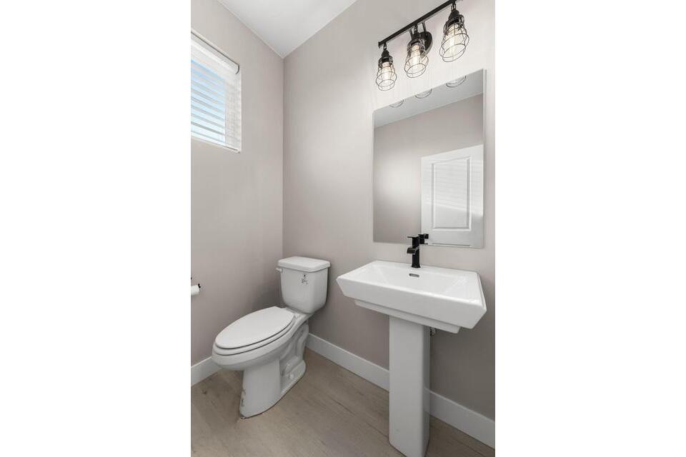 TWIN LAKE RESORT - Residential