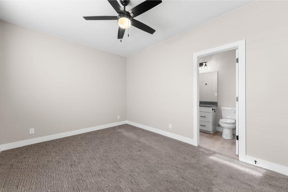 TWIN LAKE RESORT - Residential