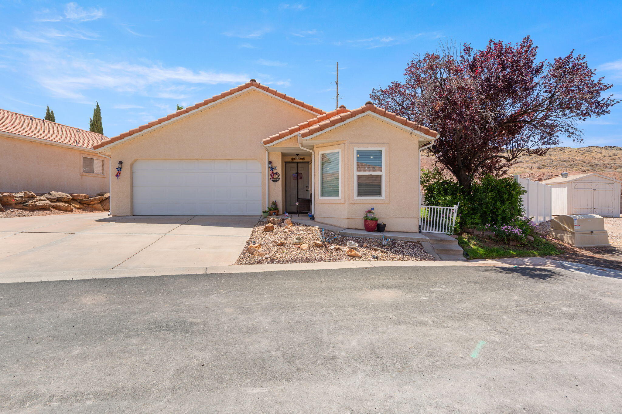 HORIZONS WEST - Residential