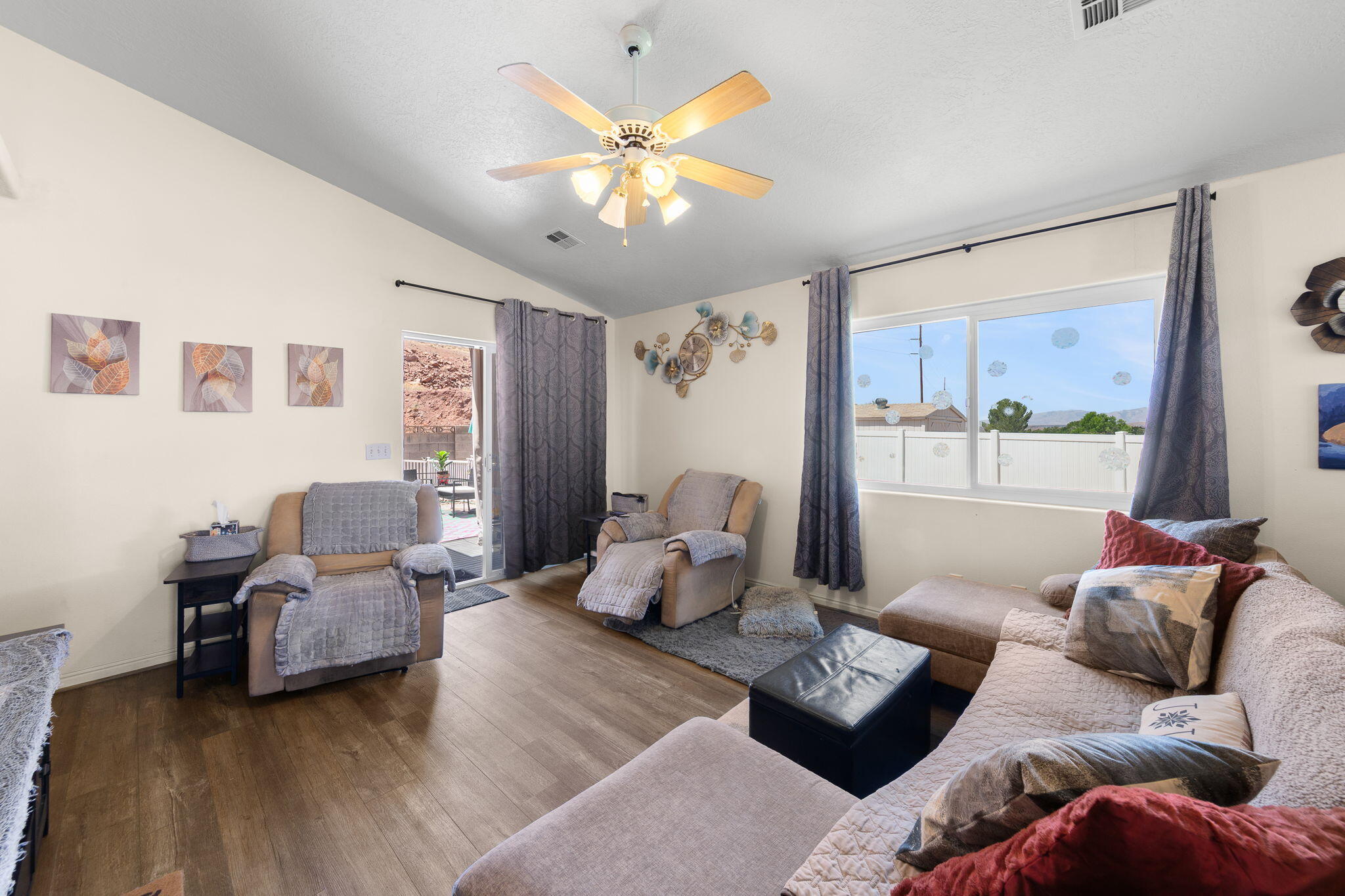 HORIZONS WEST - Residential