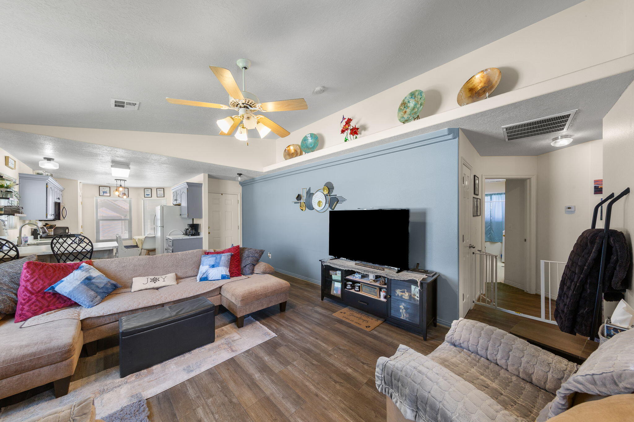 HORIZONS WEST - Residential