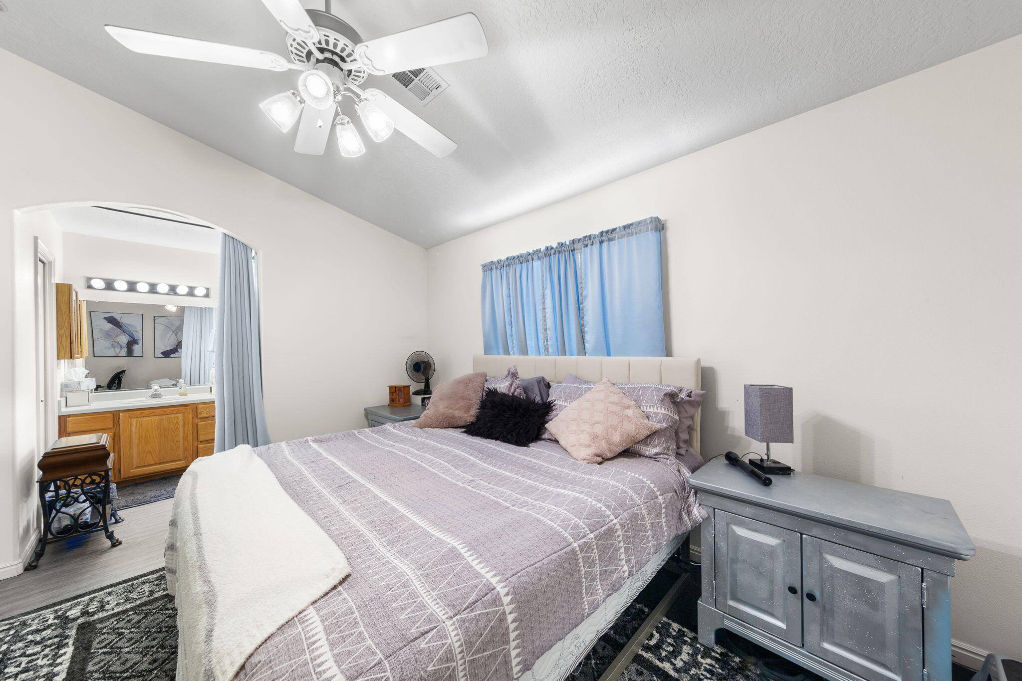 HORIZONS WEST - Residential