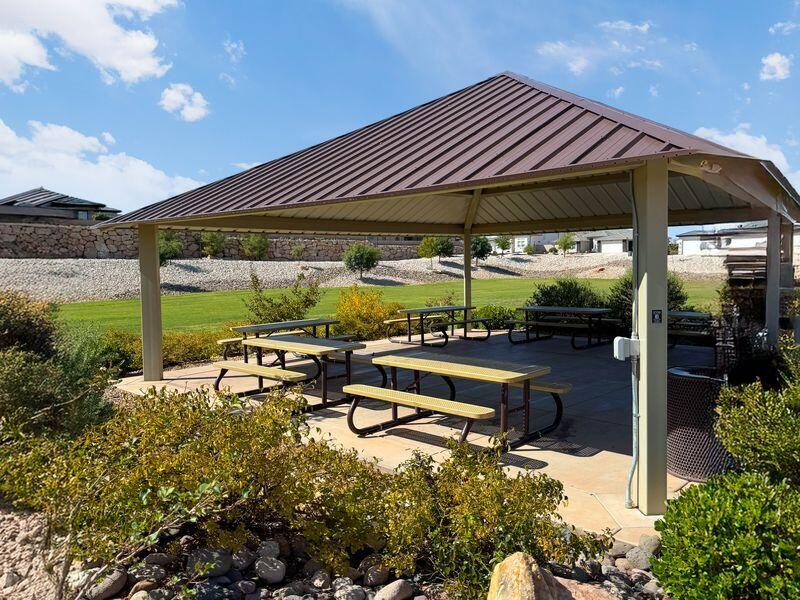 SHOOTING STAR - Residential