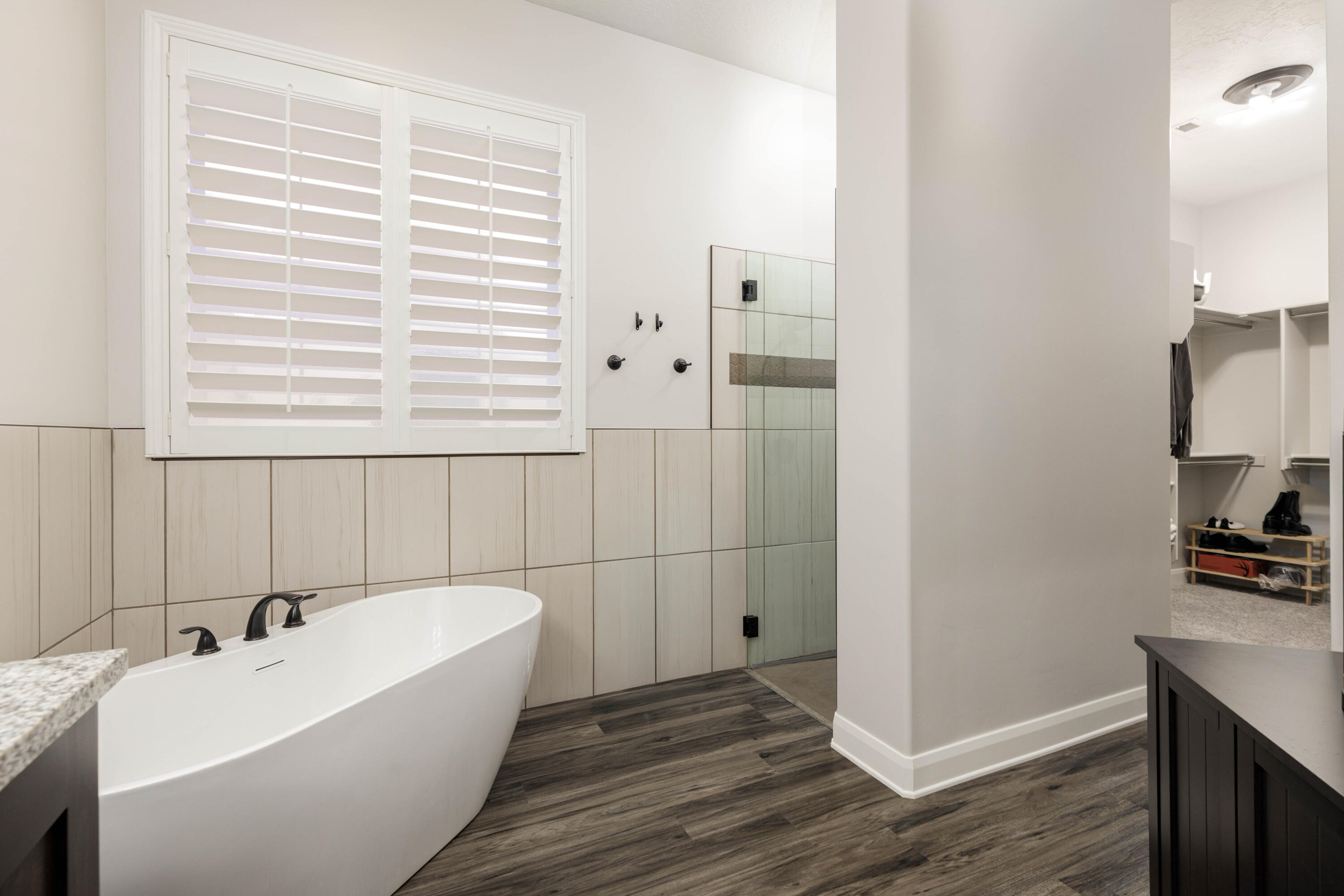 SHOOTING STAR - Residential