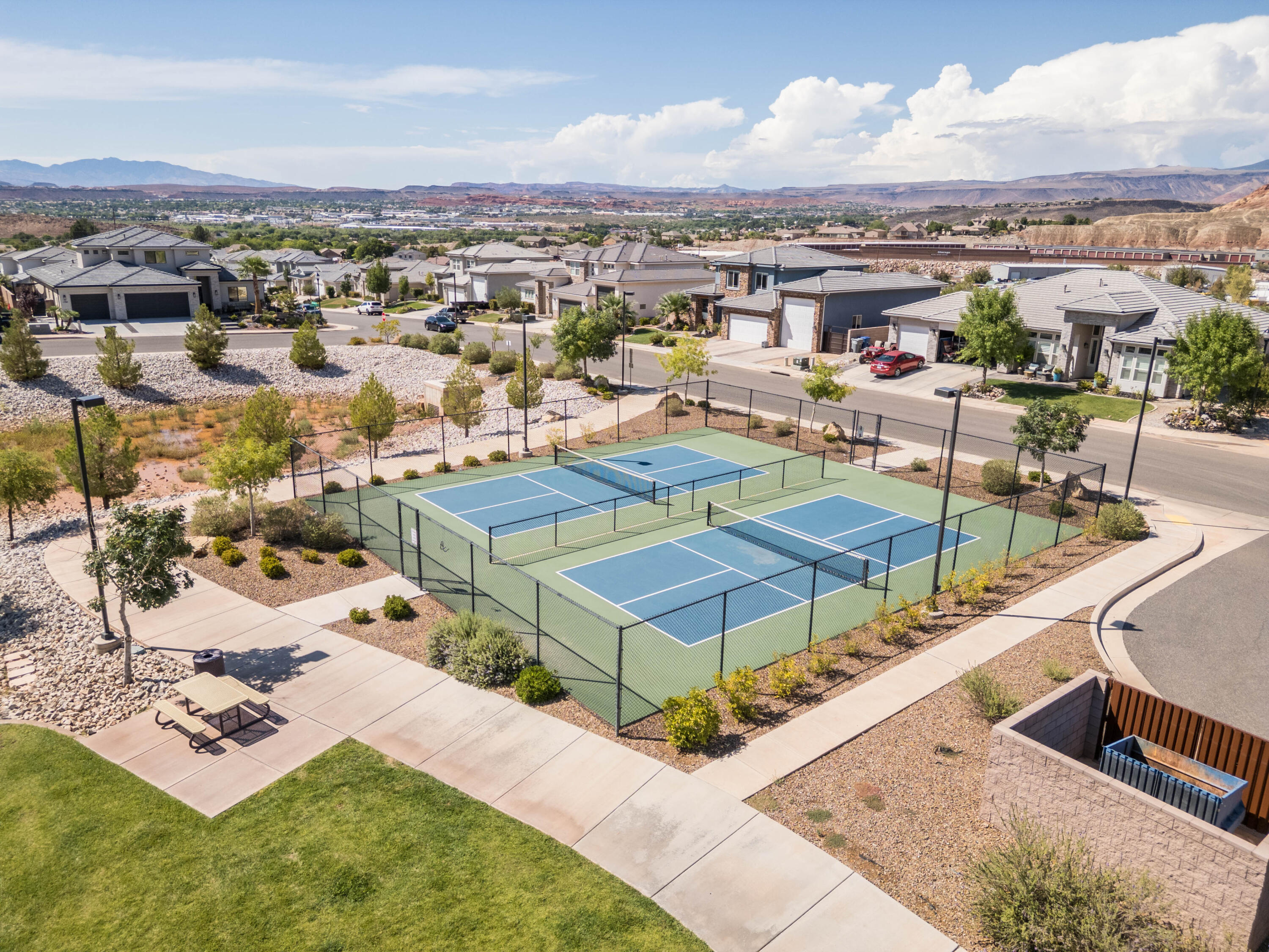 SHOOTING STAR - Residential