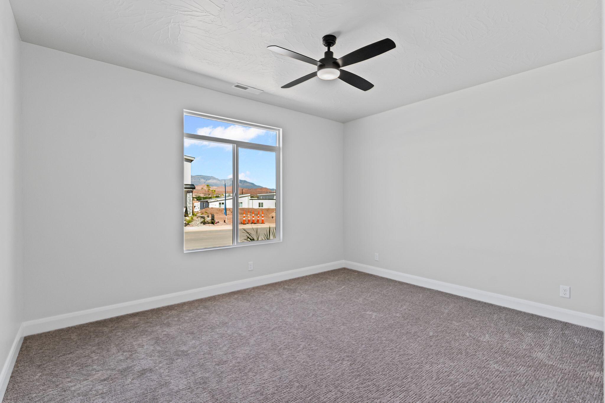 DESERT RIDGE ESTATES - Residential