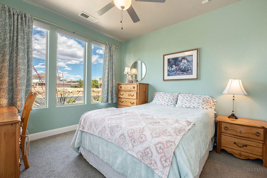 ROADRUNNER RIDGE - Residential