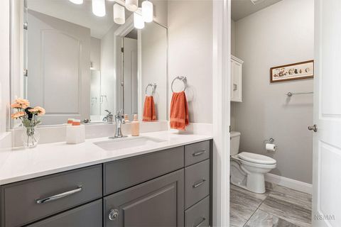 Tiny photo for 914 E BLACK OAK DR, Washington, UT 84780 (MLS # 26-271959)