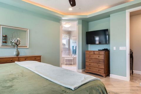 Tiny photo for 914 E BLACK OAK DR, Washington, UT 84780 (MLS # 26-271959)