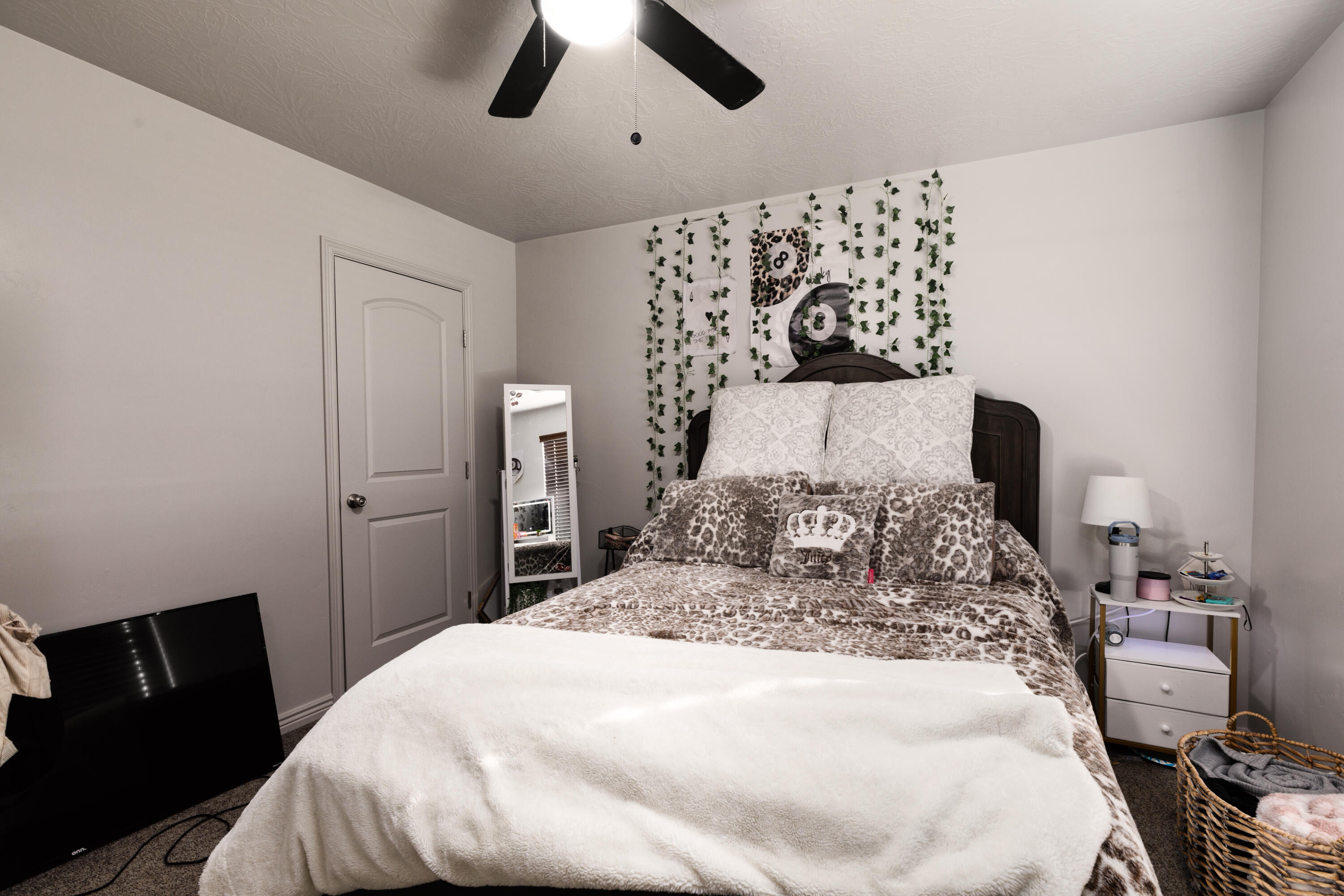 VILLAS AT SIENNA HILLS - Residential