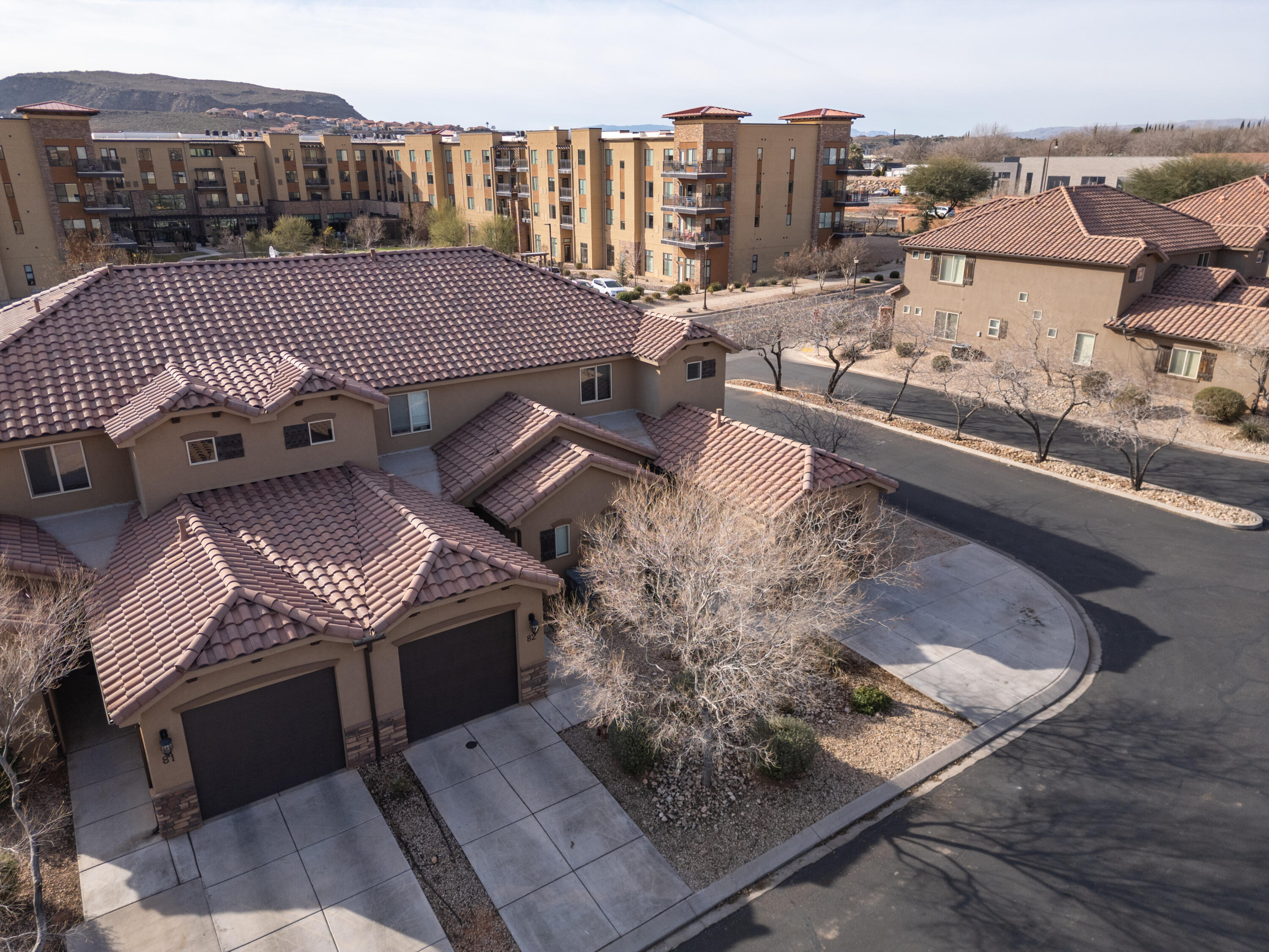 VILLAS AT SIENNA HILLS - Residential