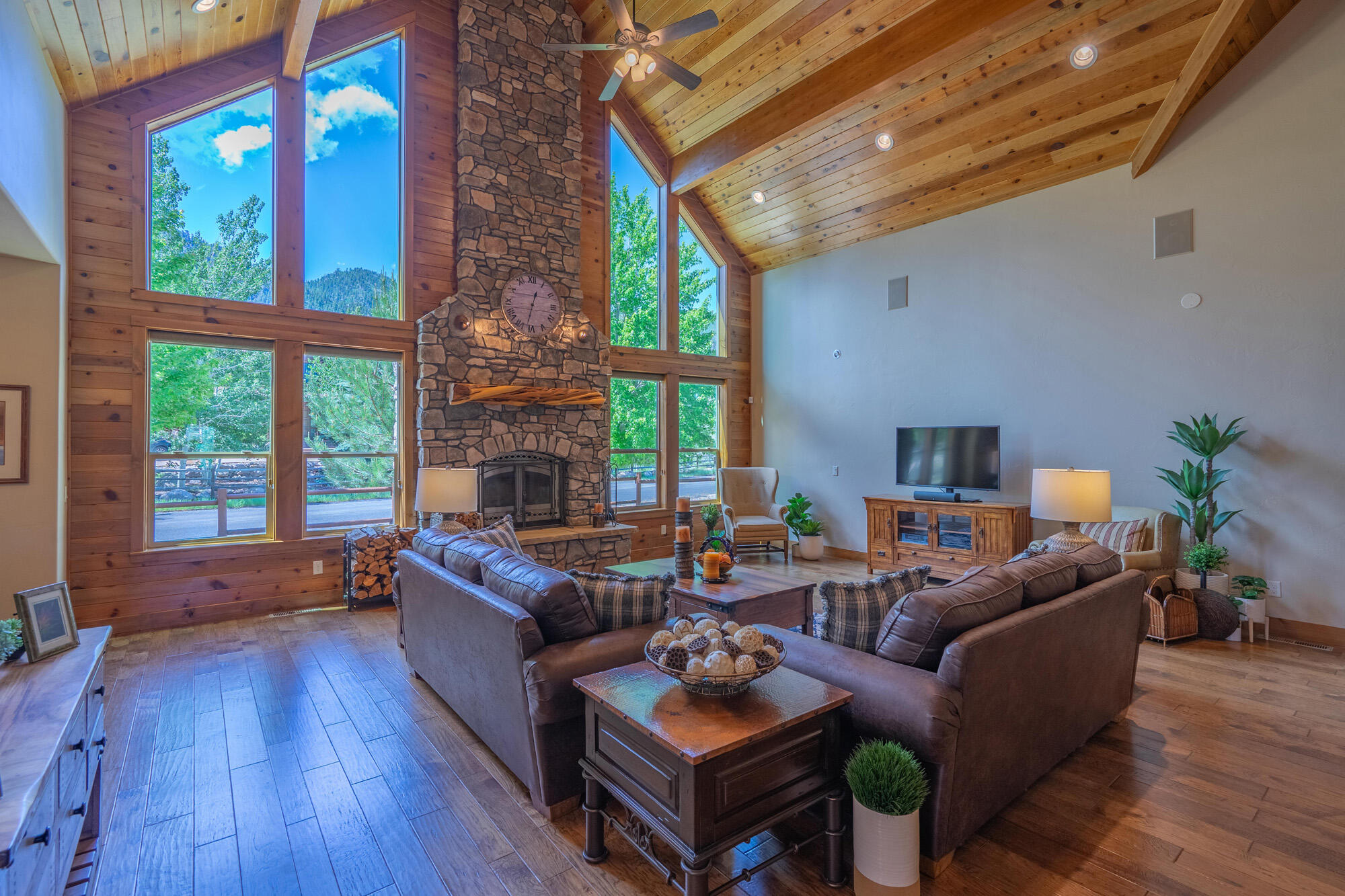 SPRING CREEK PINES - Residential