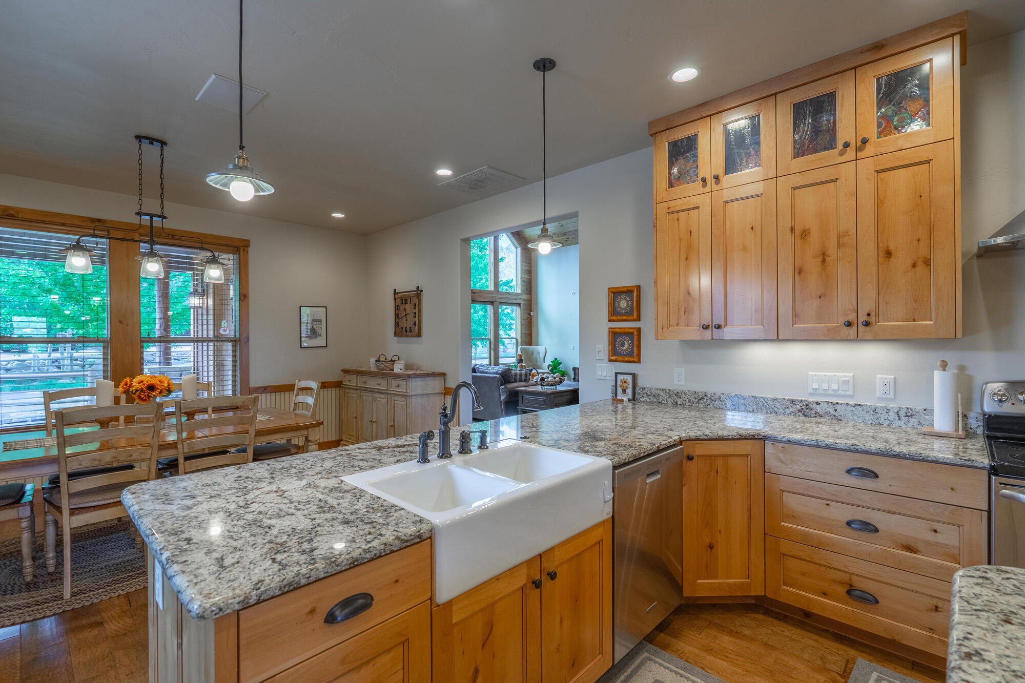 SPRING CREEK PINES - Residential