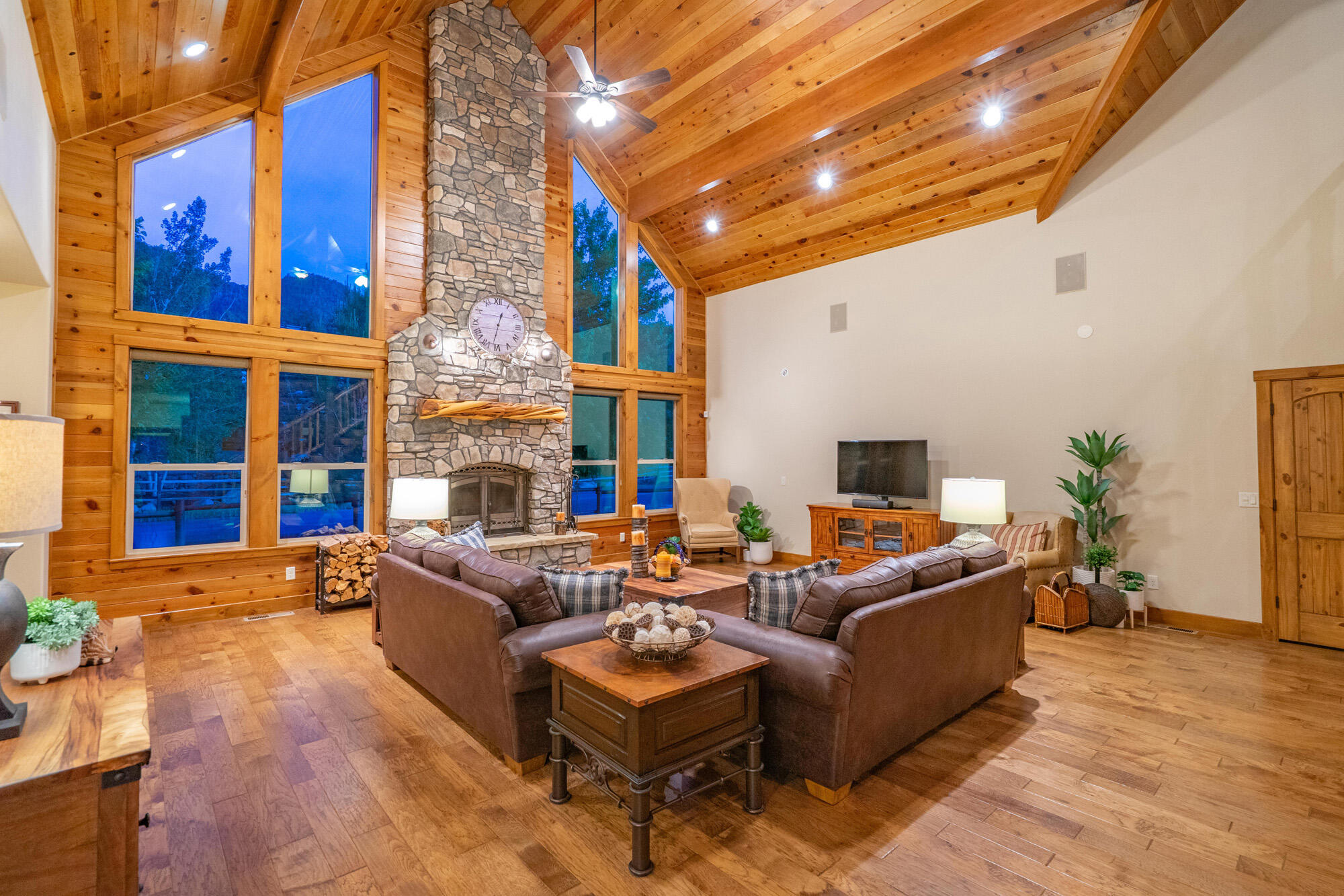 SPRING CREEK PINES - Residential