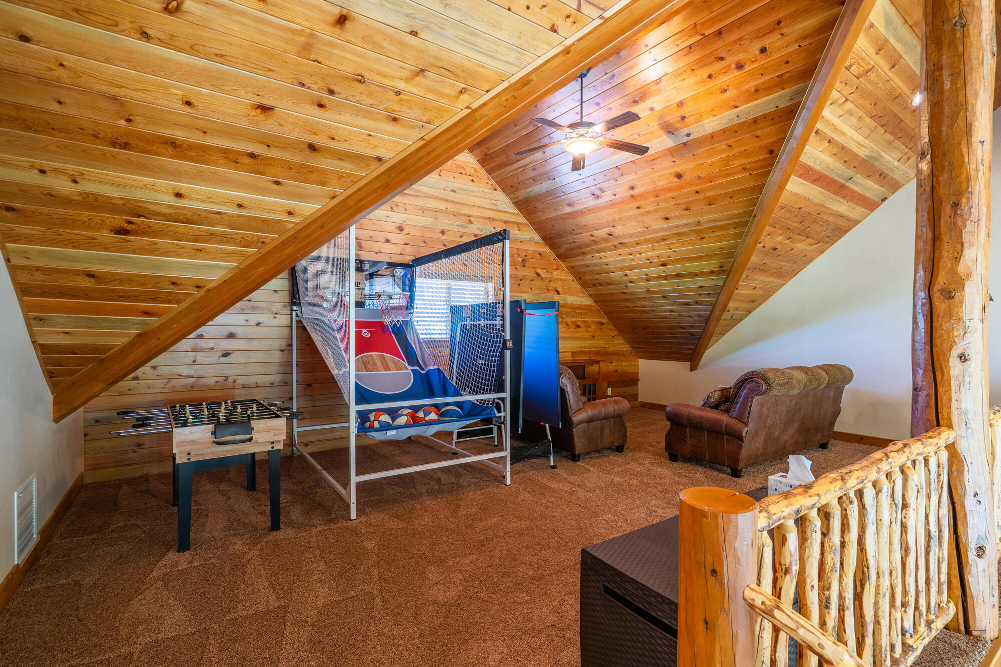 SPRING CREEK PINES - Residential