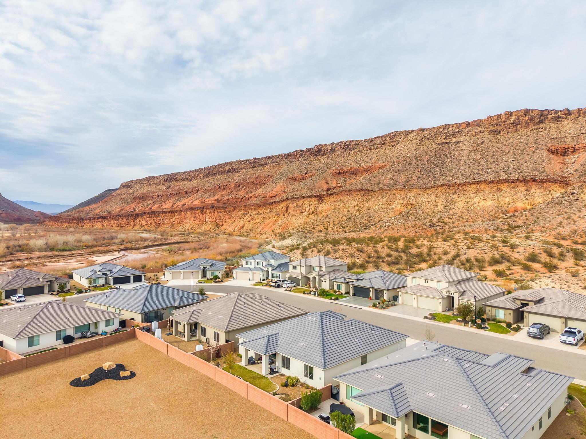 RED WATERS - Residential