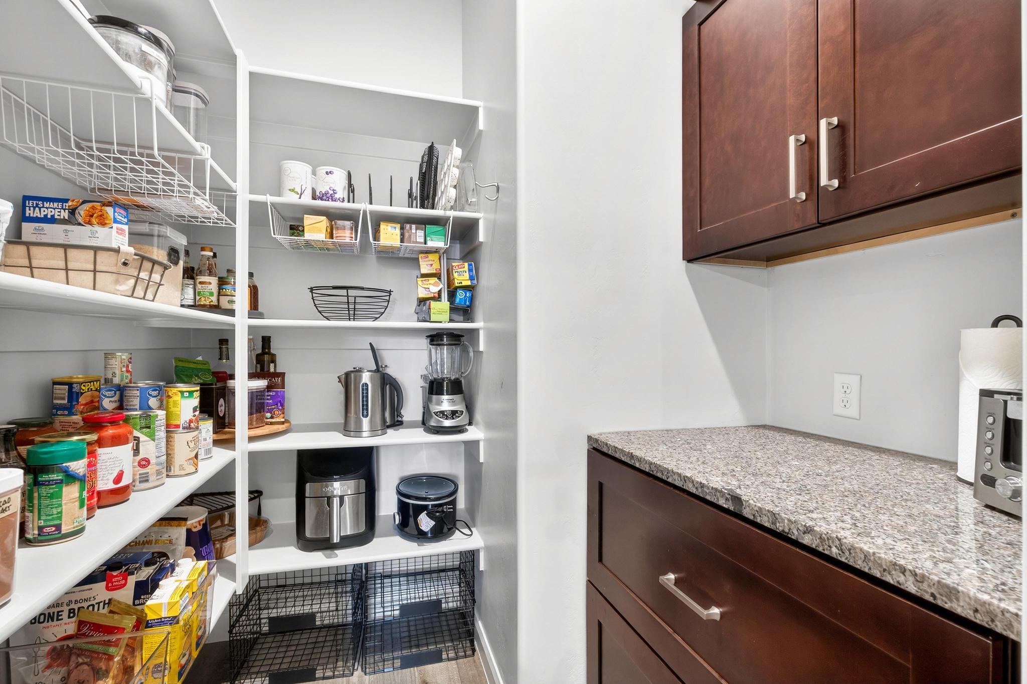 RED WATERS - Residential