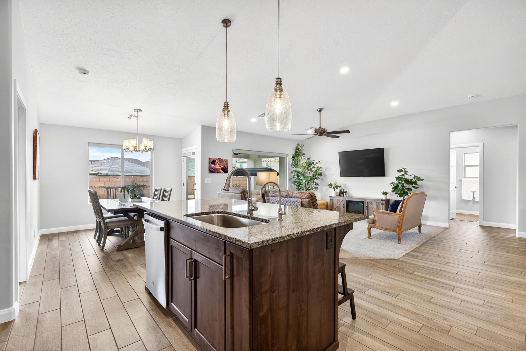 RED WATERS - Residential