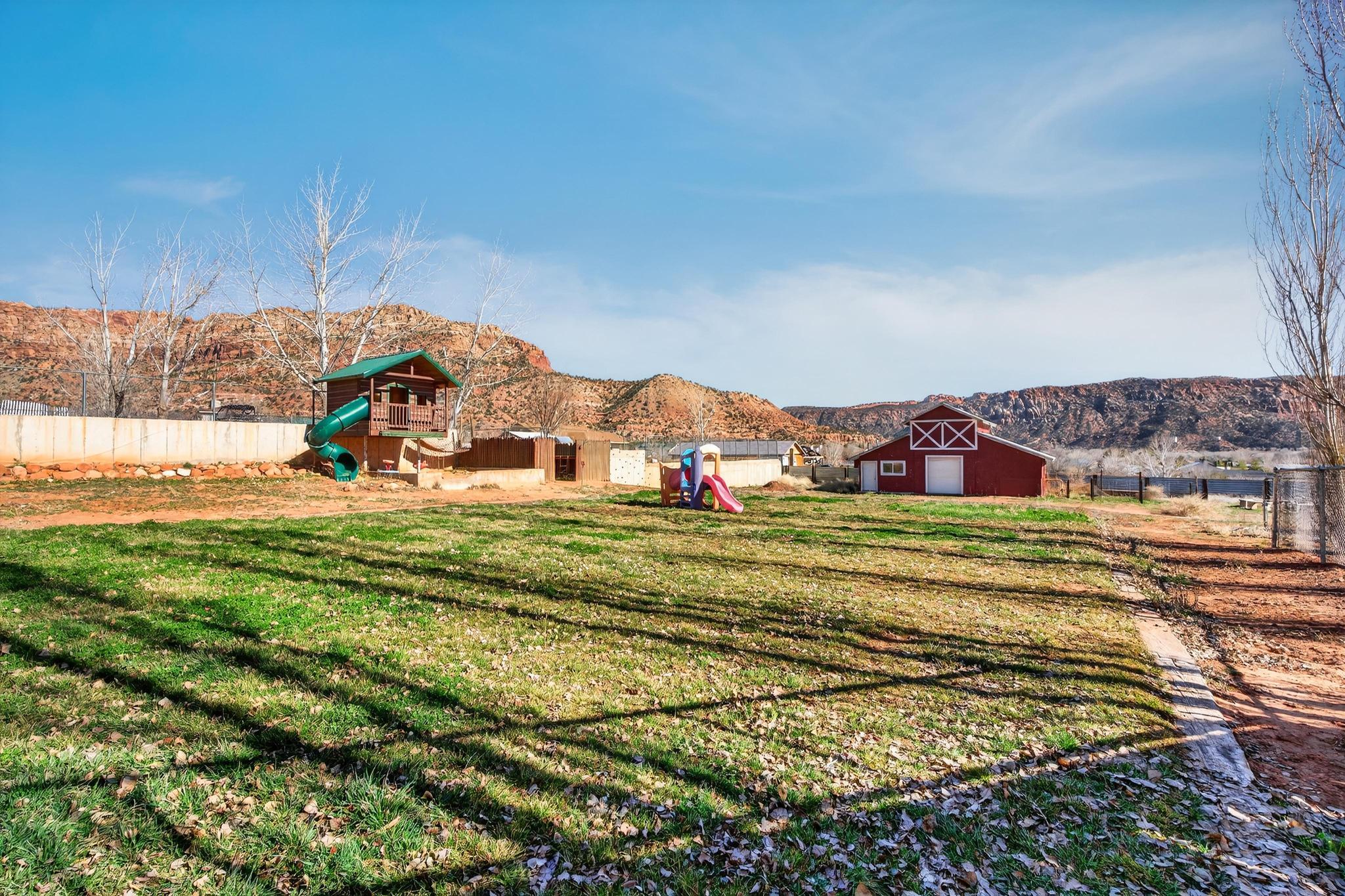 SHORT CREEK - Residential