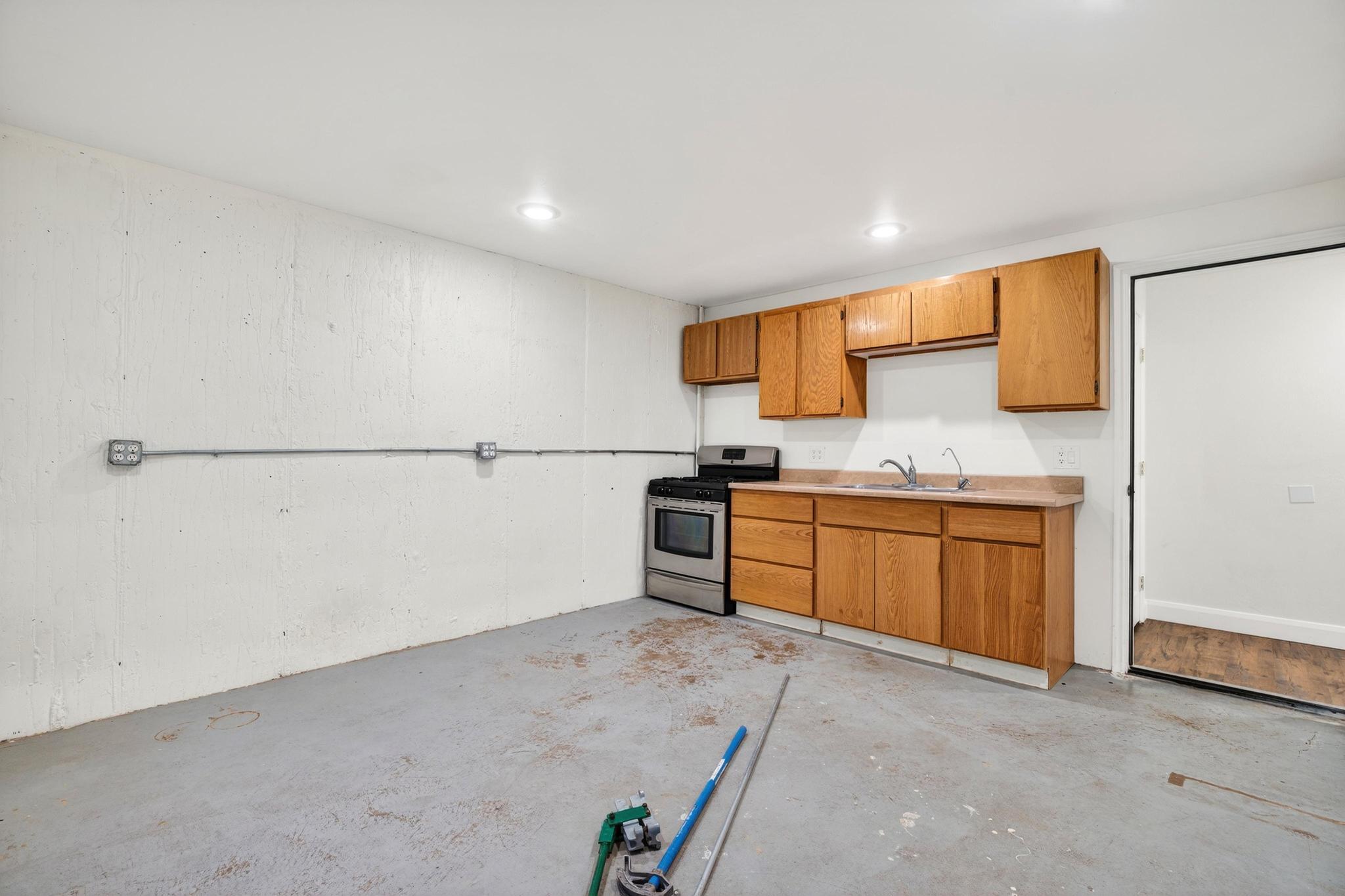 SHORT CREEK - Residential