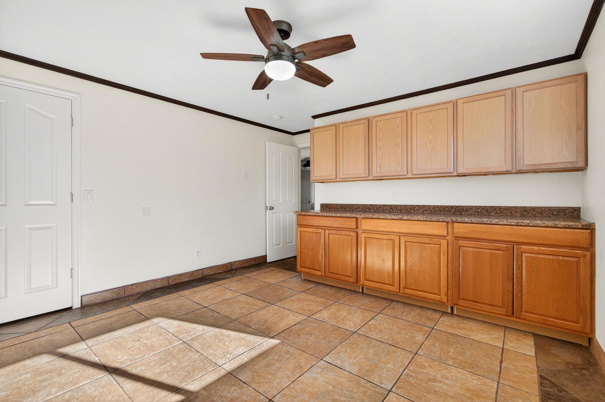 SHORT CREEK - Residential