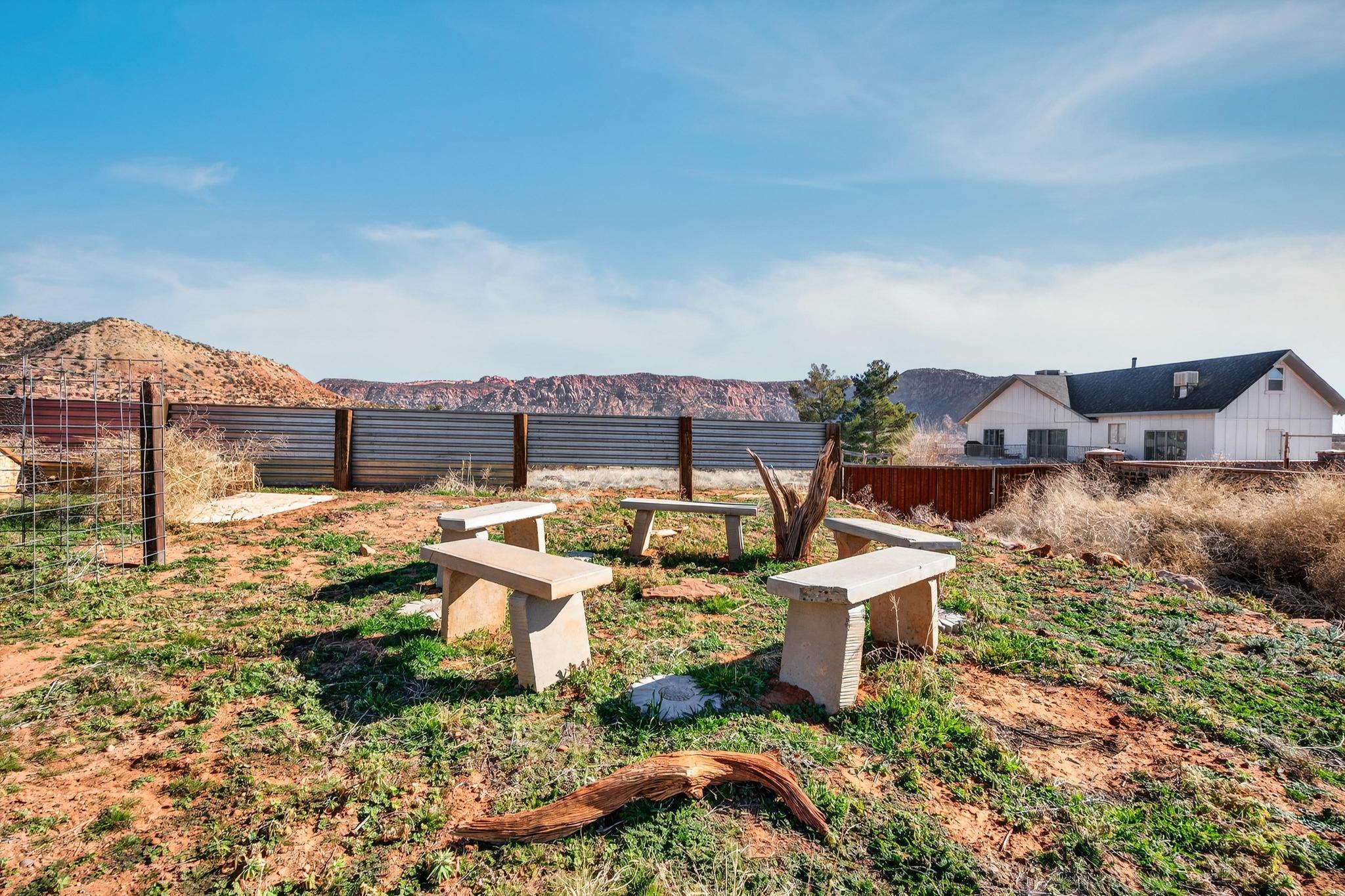 SHORT CREEK - Residential