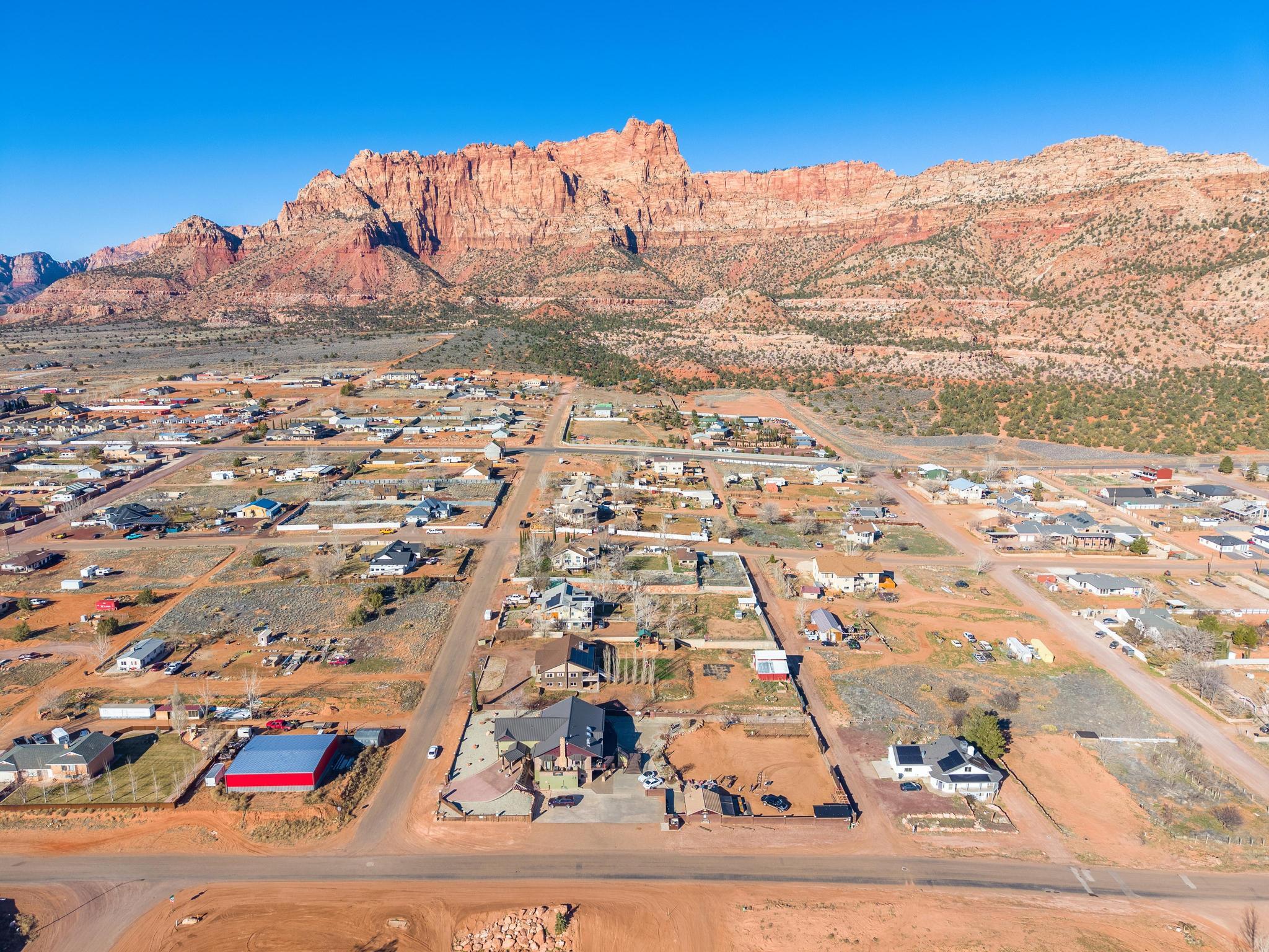 SHORT CREEK - Residential