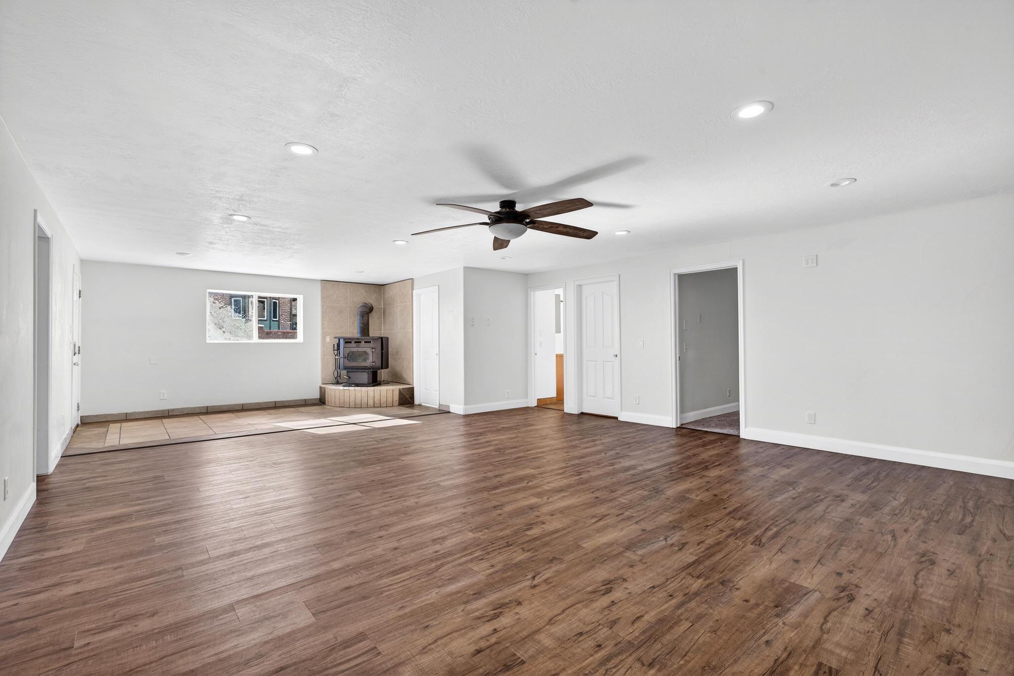 SHORT CREEK - Residential