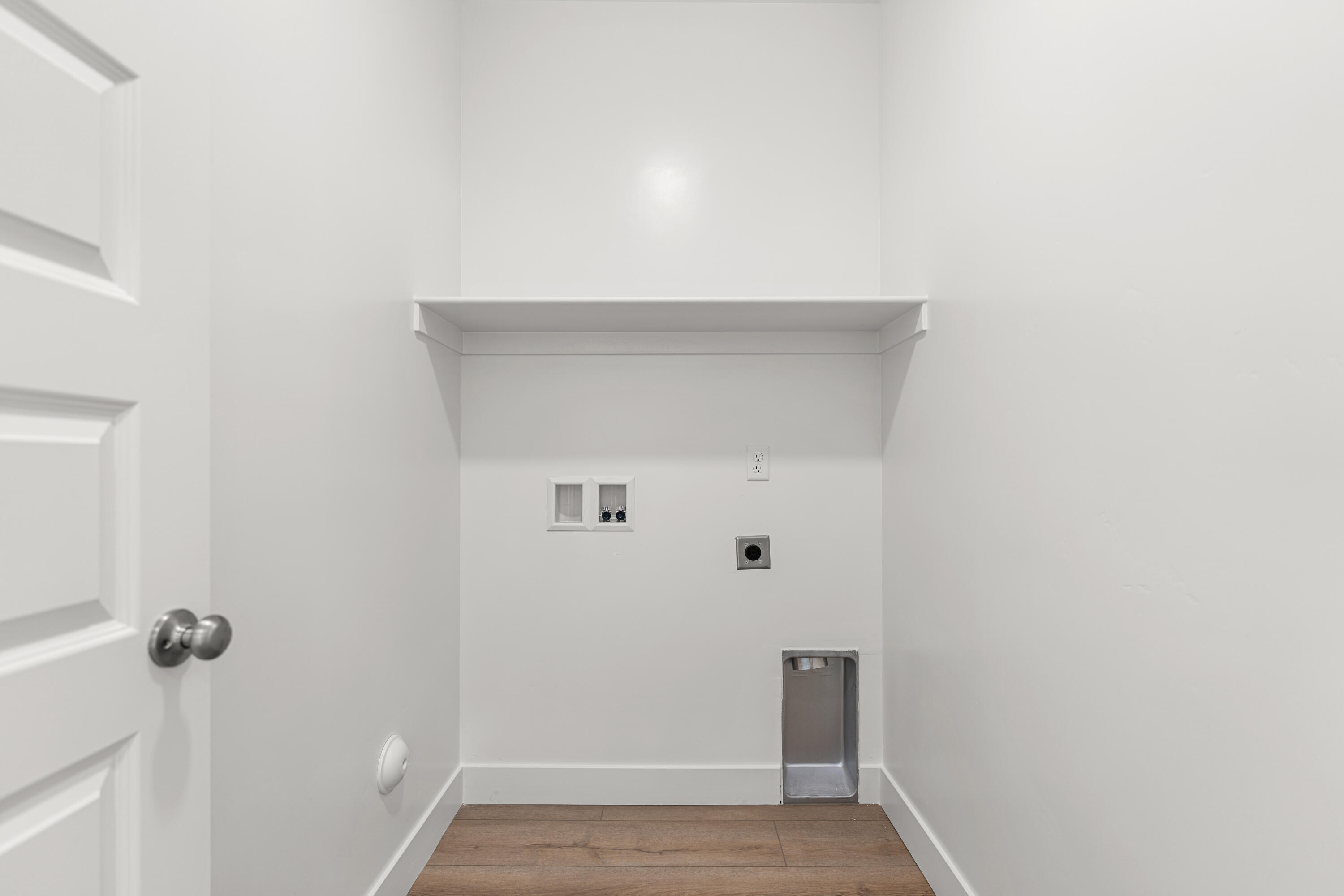 DESERT REFLECTION - Residential