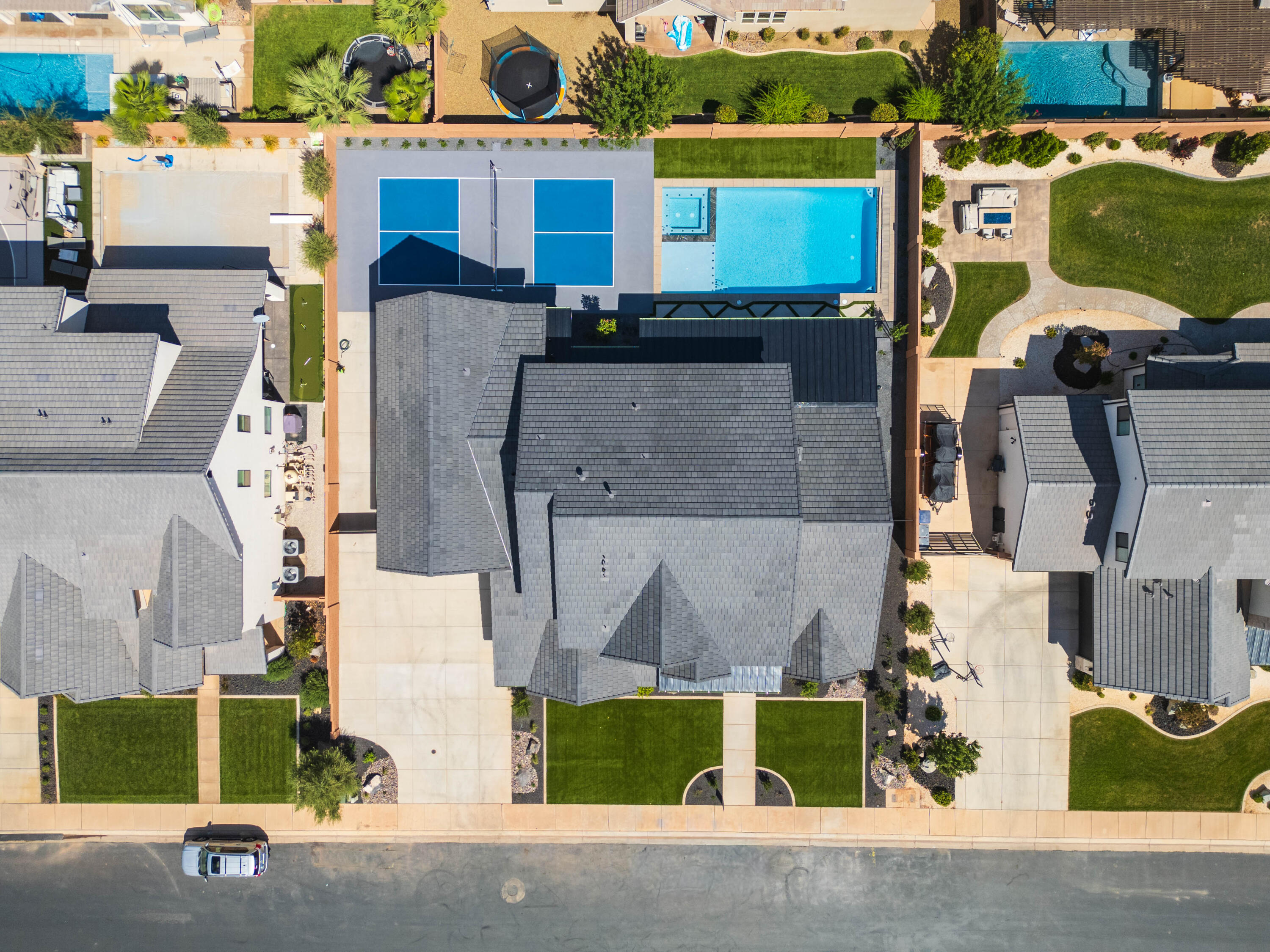 FIELDSTONE - Residential