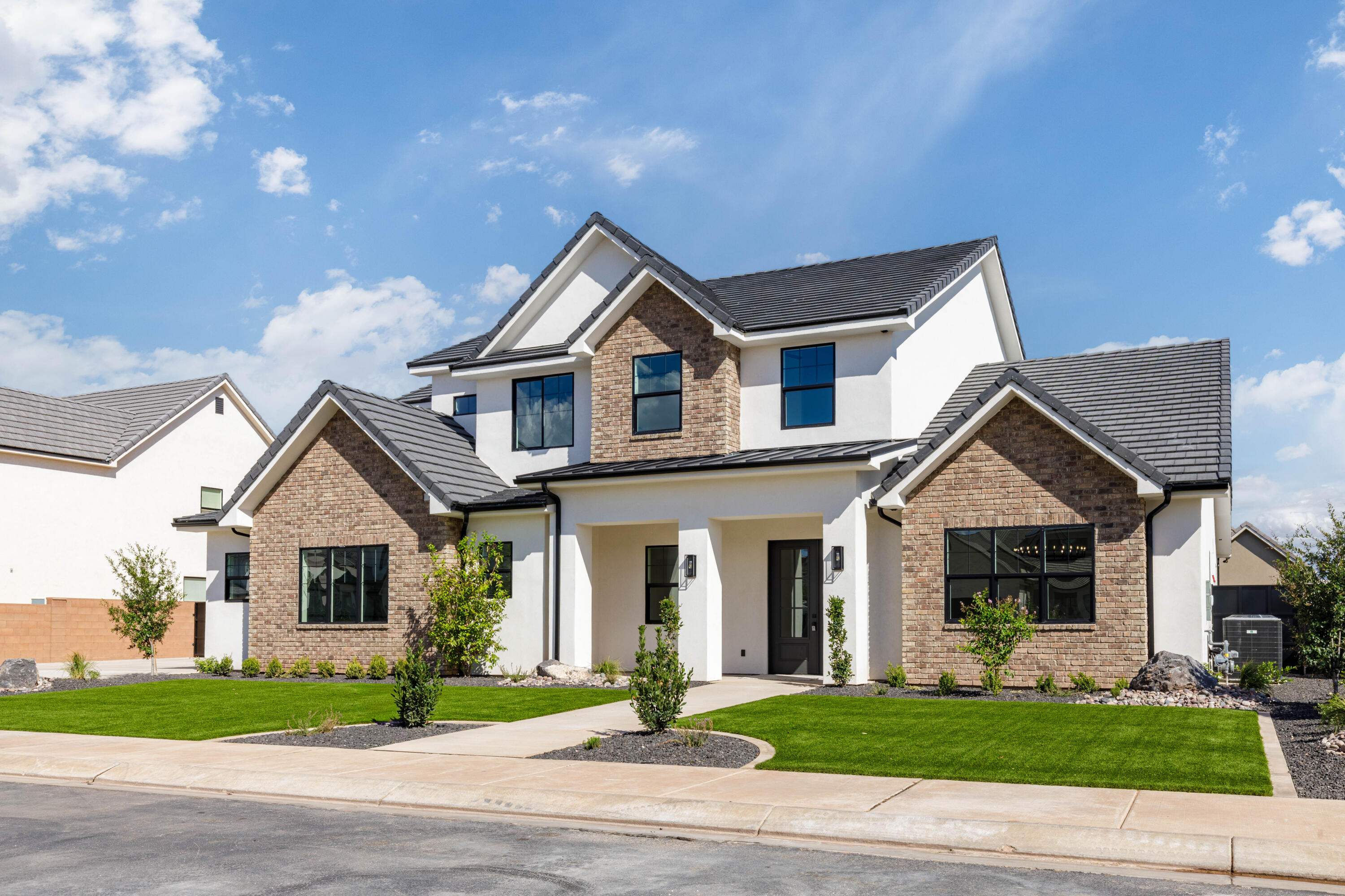 FIELDSTONE - Residential