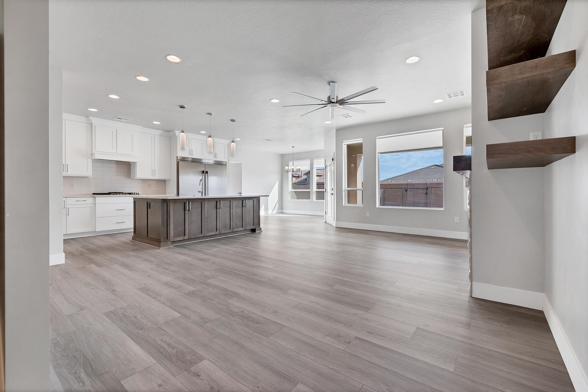 DIXIE SPRINGS - Residential