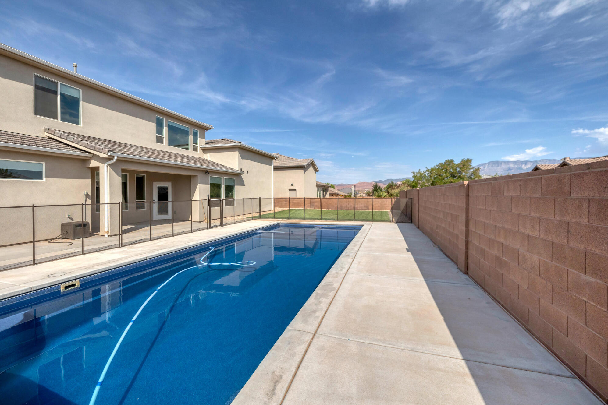 DIXIE SPRINGS - Residential